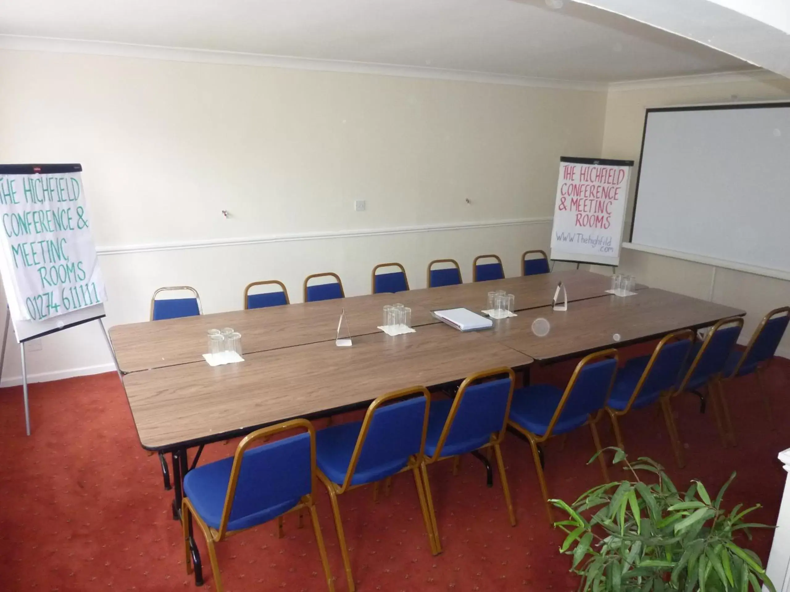Business facilities in The Highfield Hotel