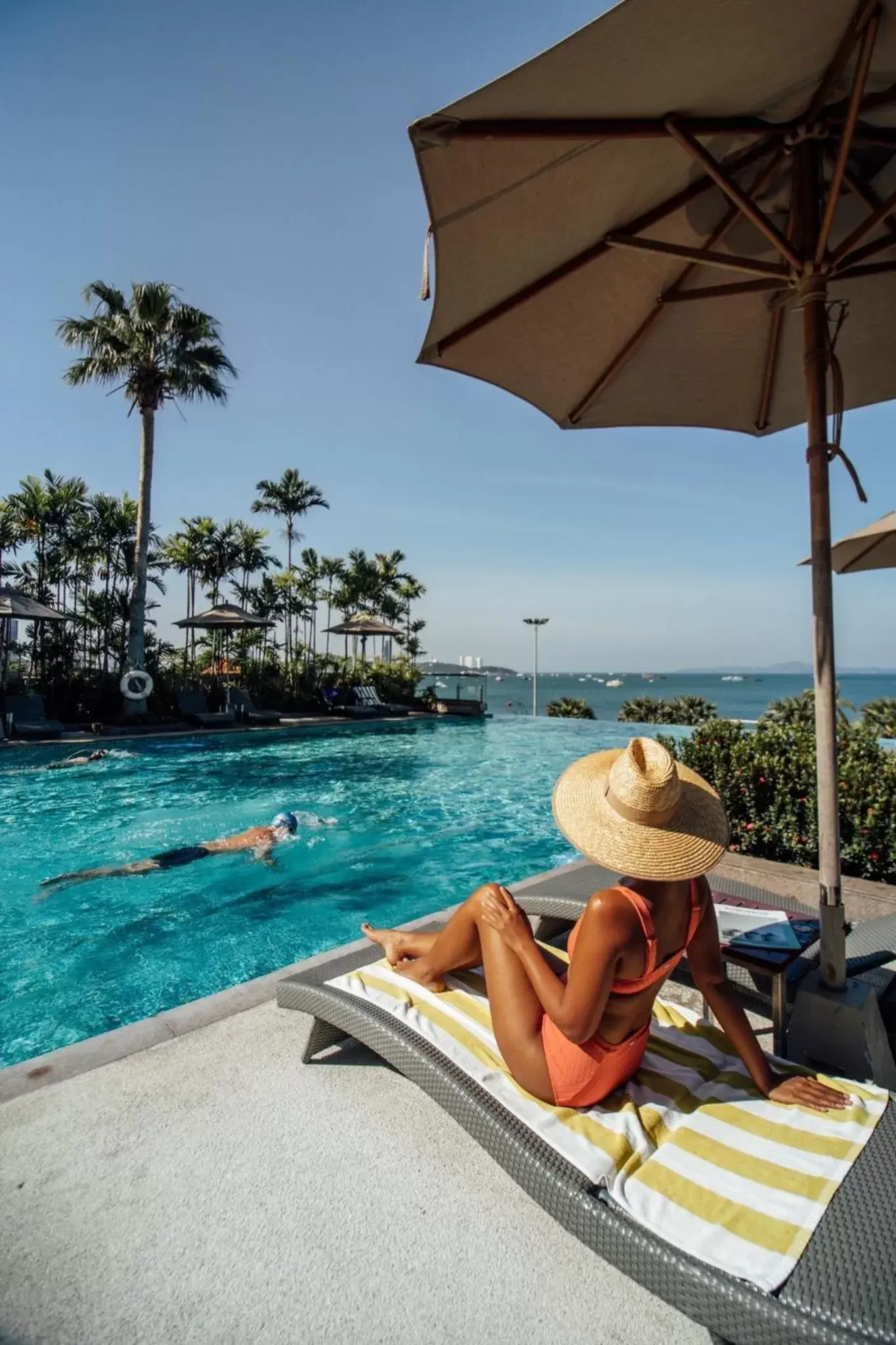 Pool view, Swimming Pool in Holiday Inn Pattaya, an IHG Hotel