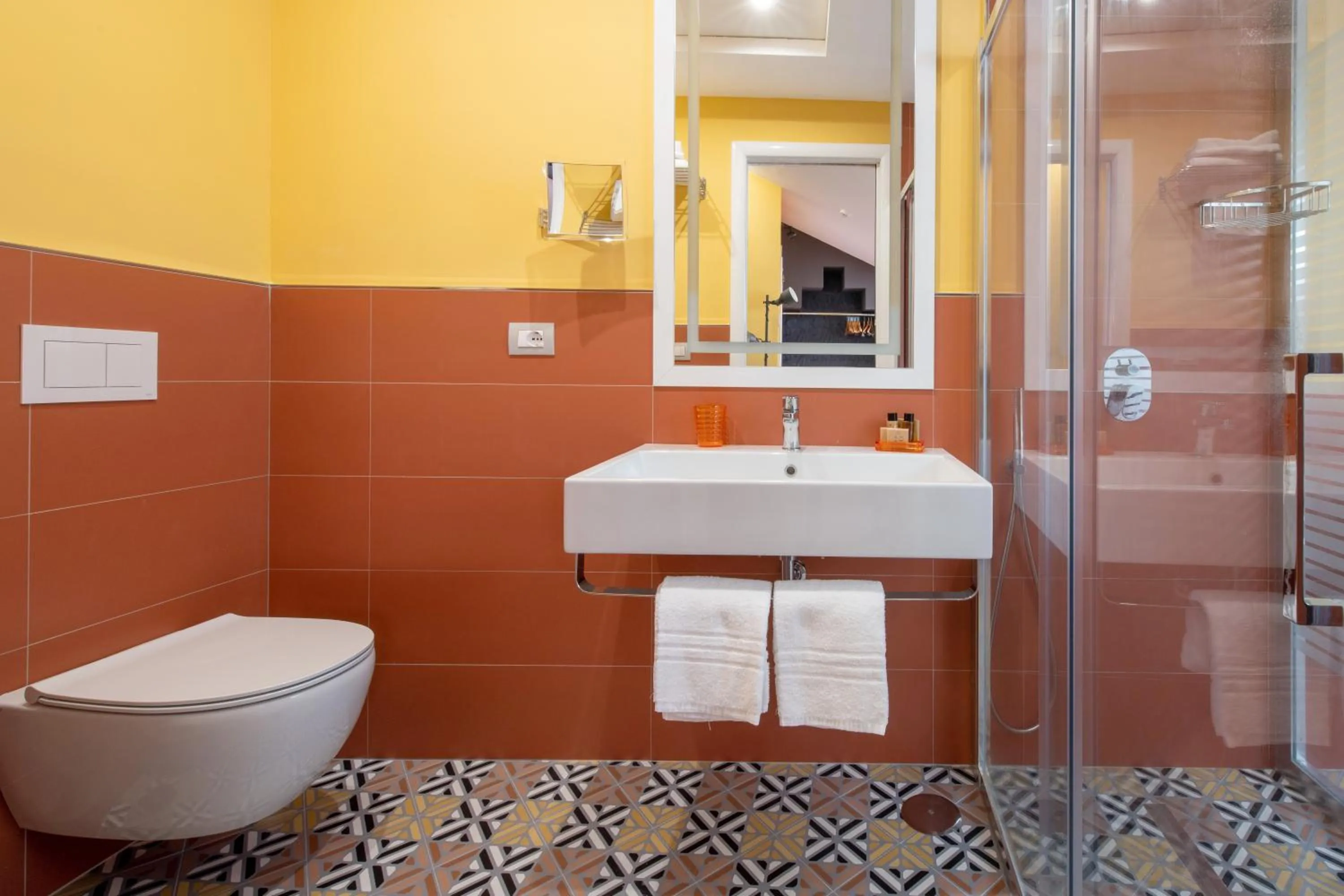 Shower in Hotel Nice