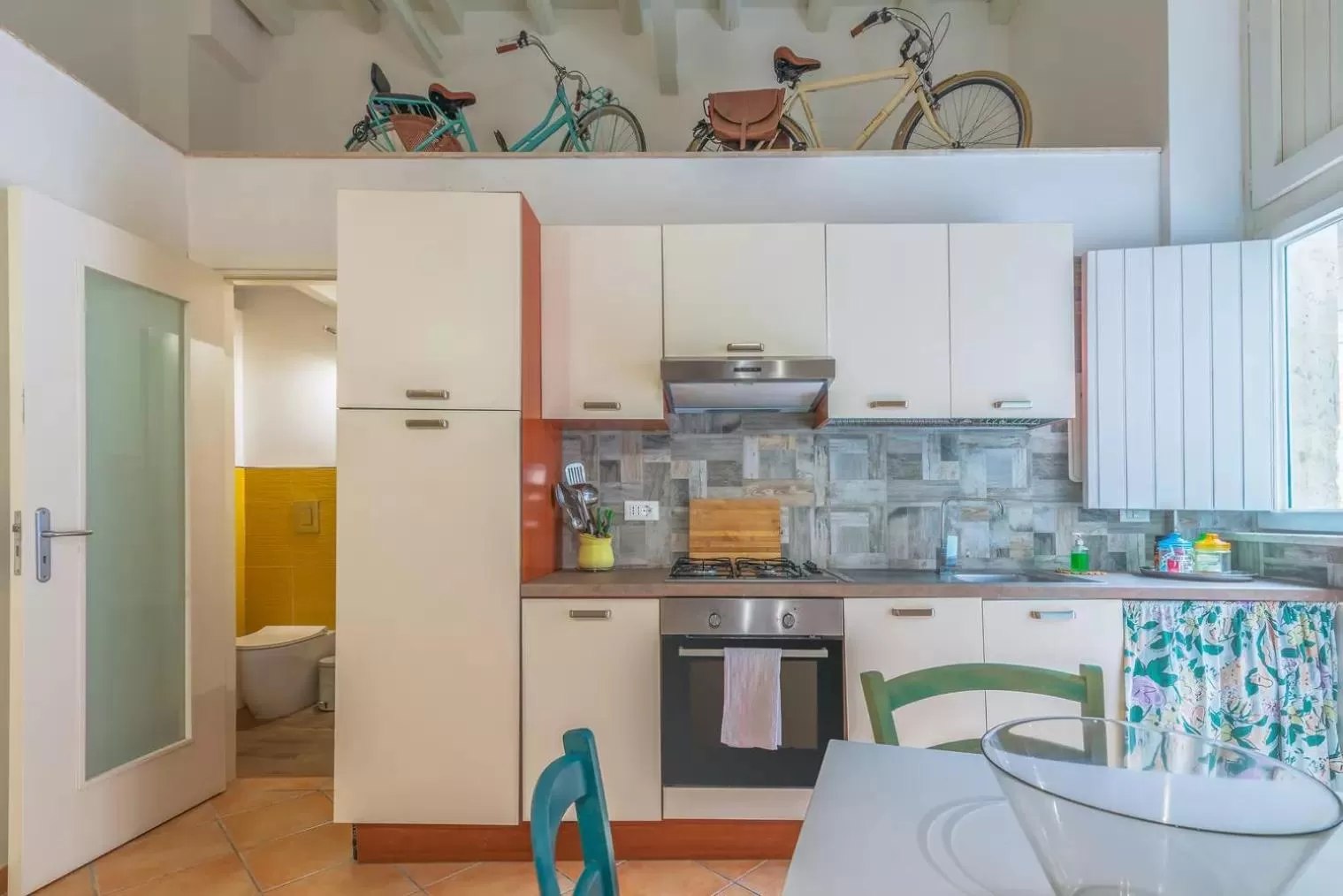 Kitchen or kitchenette in A'Storia