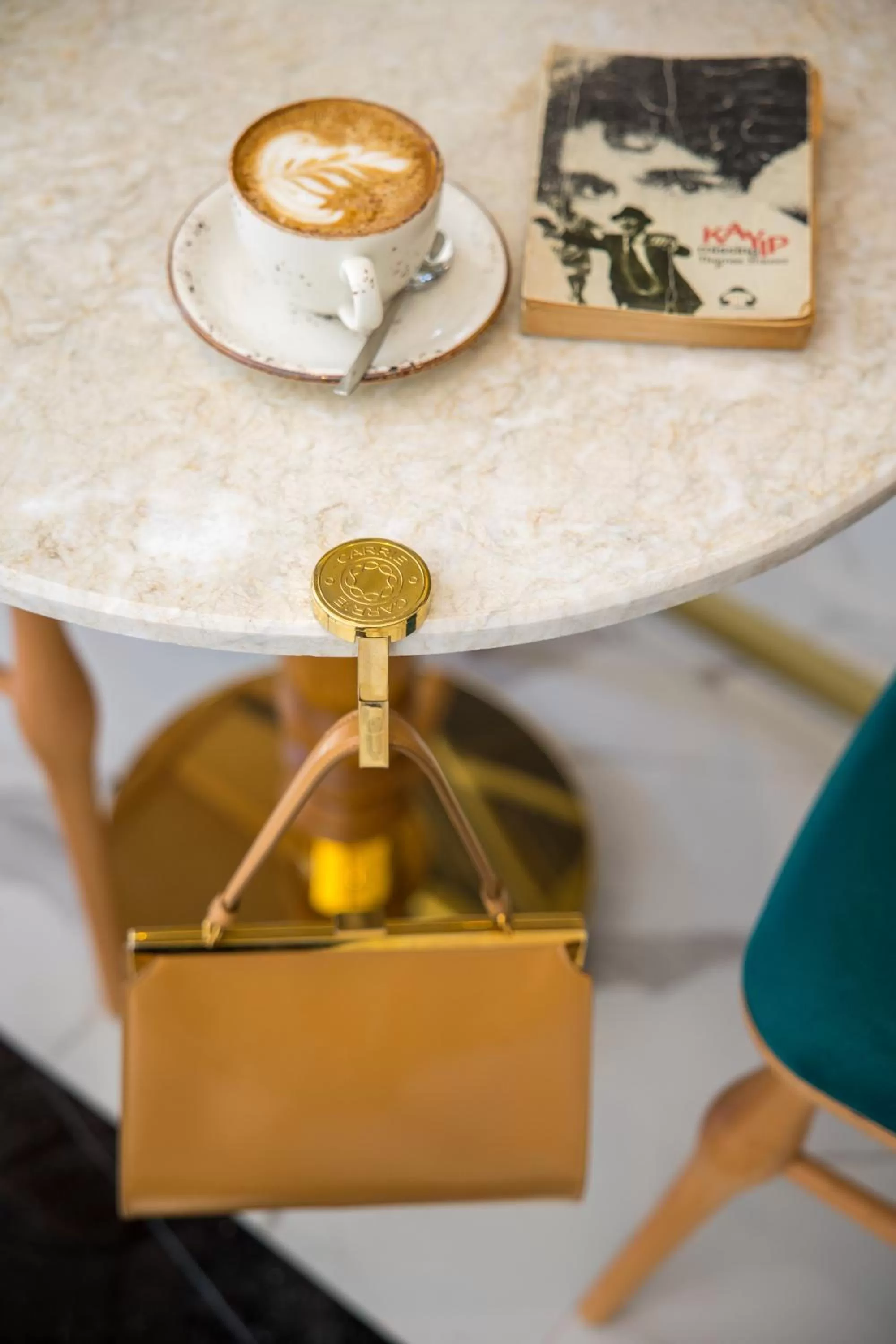 Coffee/tea facilities in Niss Lara Hotel