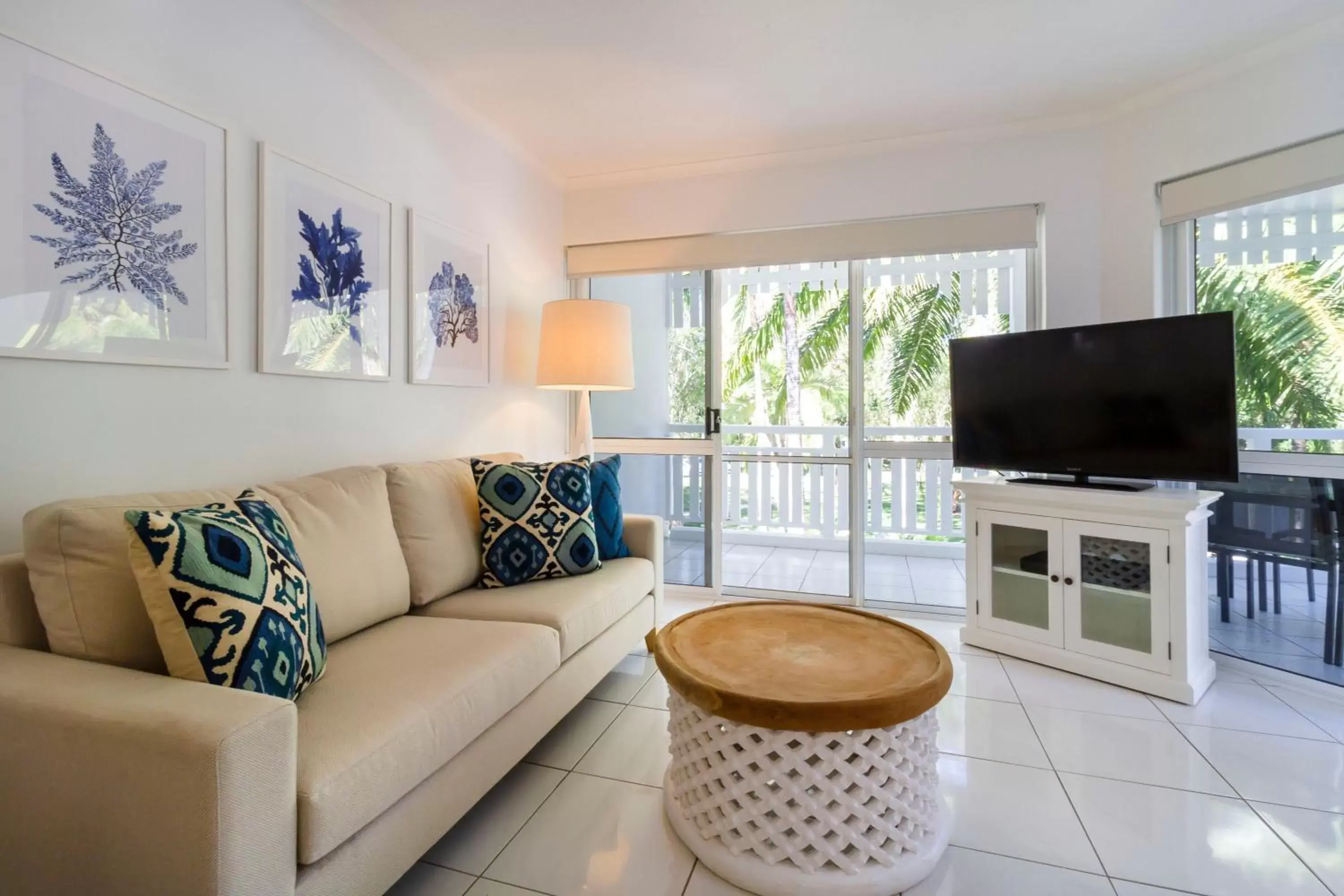 Seating Area in The White House Port Douglas