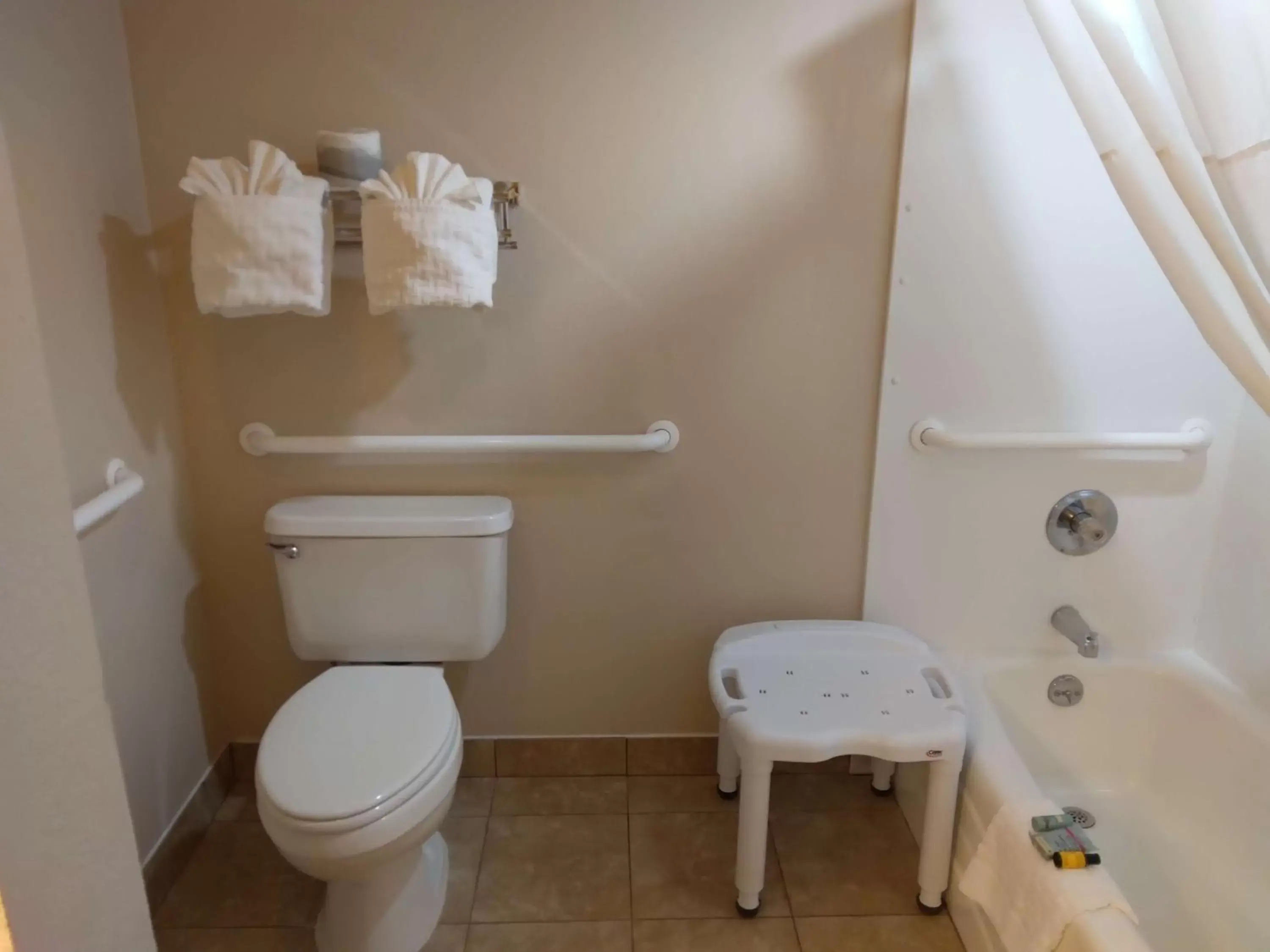 Photo of the whole room, Bathroom in Best Western Canton Inn