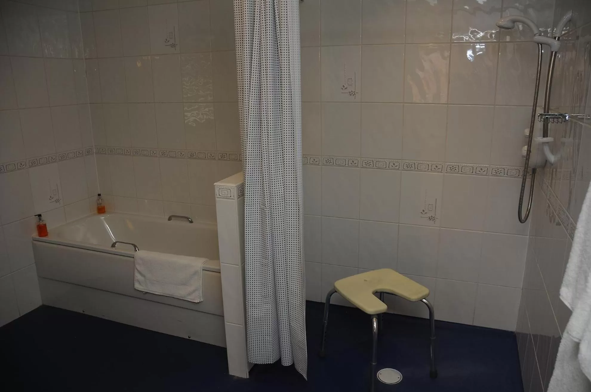 Bathroom in The Inn At Lathones