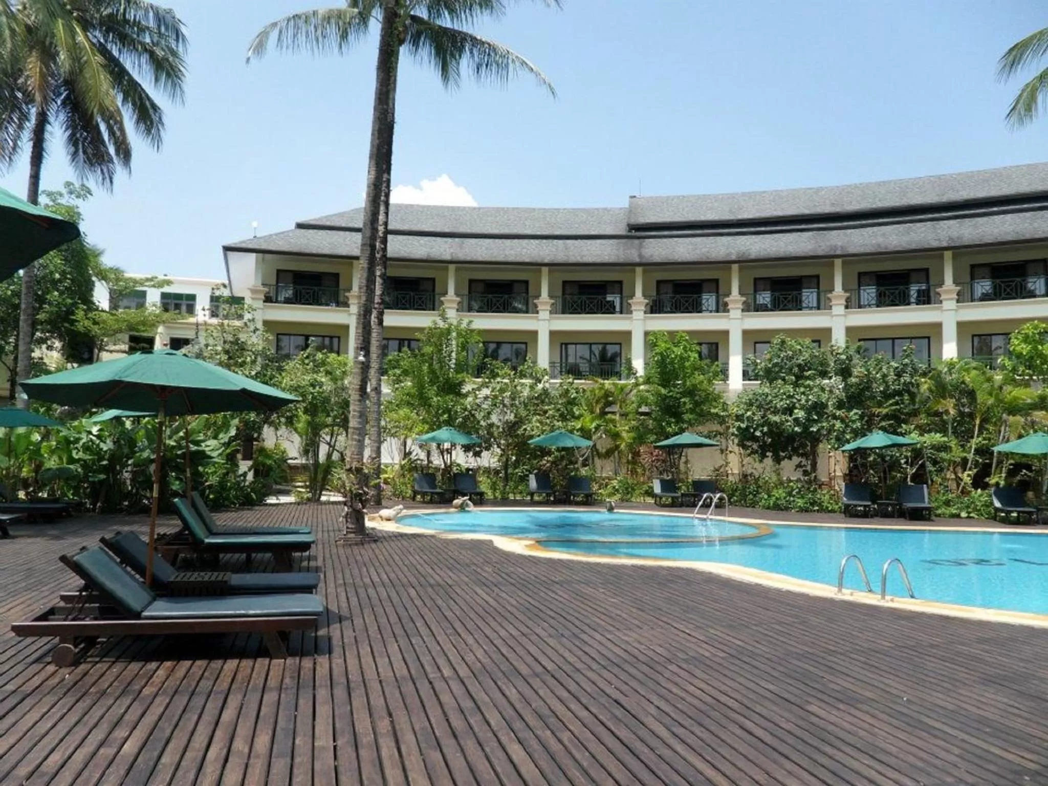 Swimming pool in Khaolak Orchid Beach Resort - SHA Extra Plus