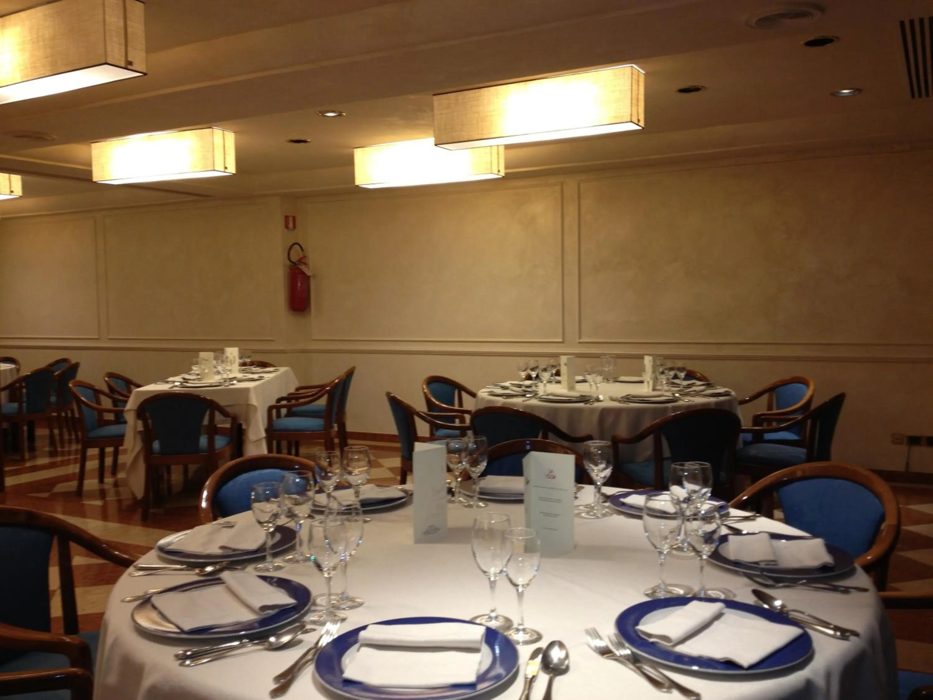 Restaurant/places to eat in Grande Albergo Potenza