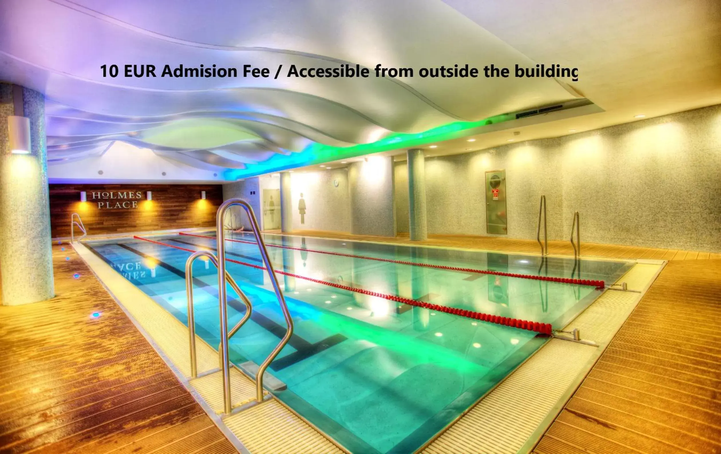 Fitness centre/facilities, Swimming Pool in Hotel Gozsdu Court