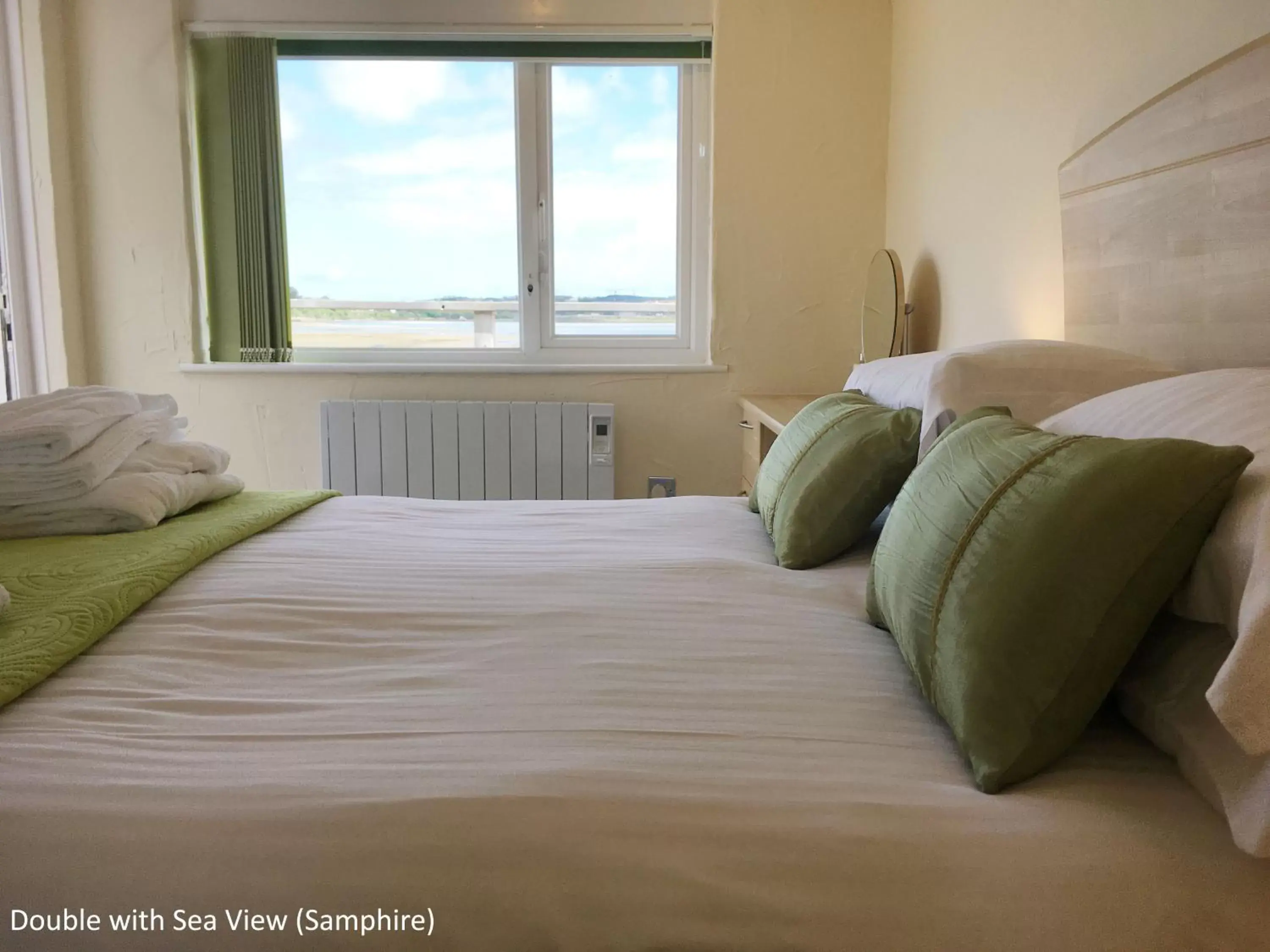 Bed in The Old Quay House