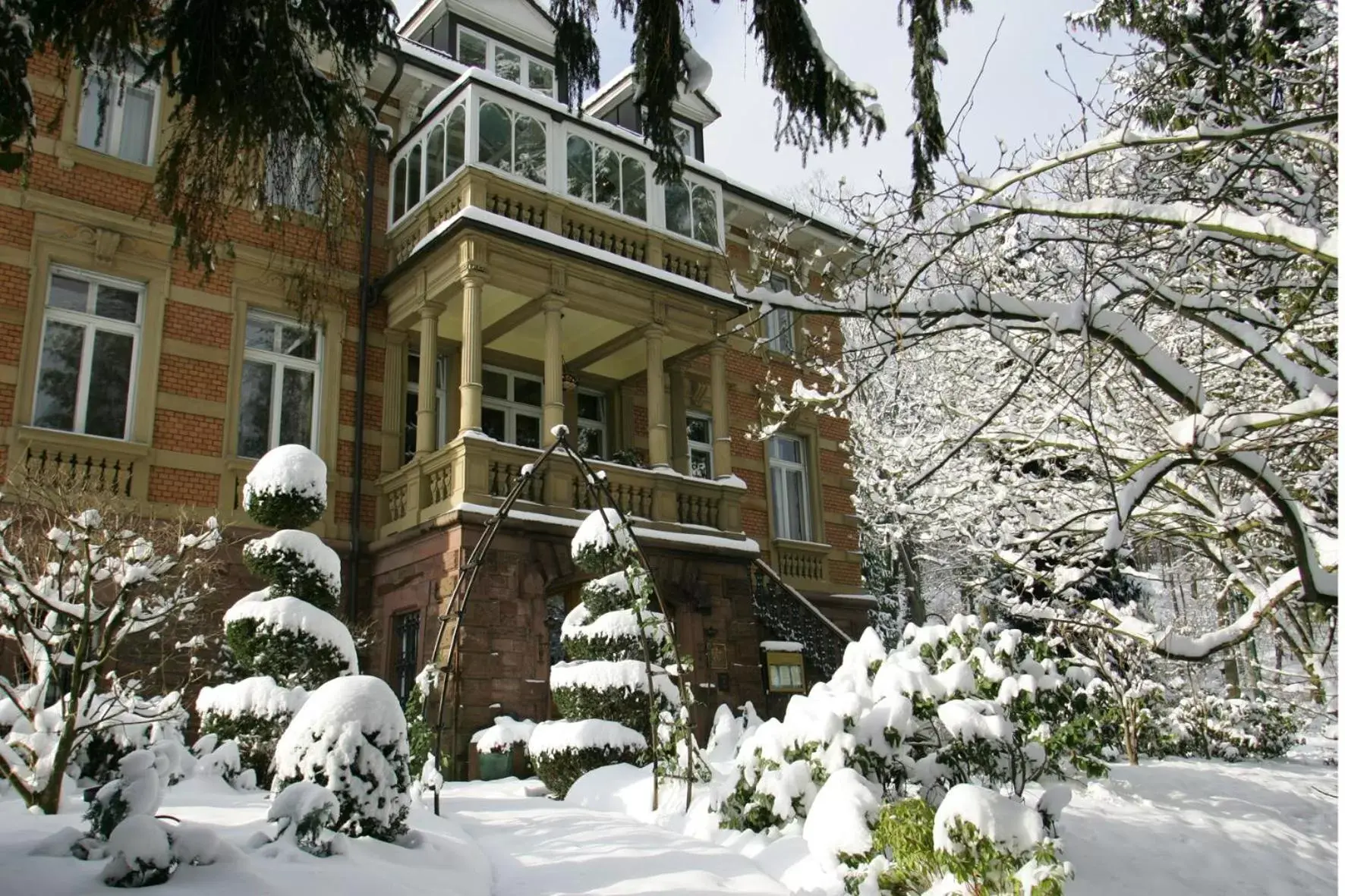 Facade/entrance in Villa Hammerschmiede Facade/entrance in Villa Hammerschmiede