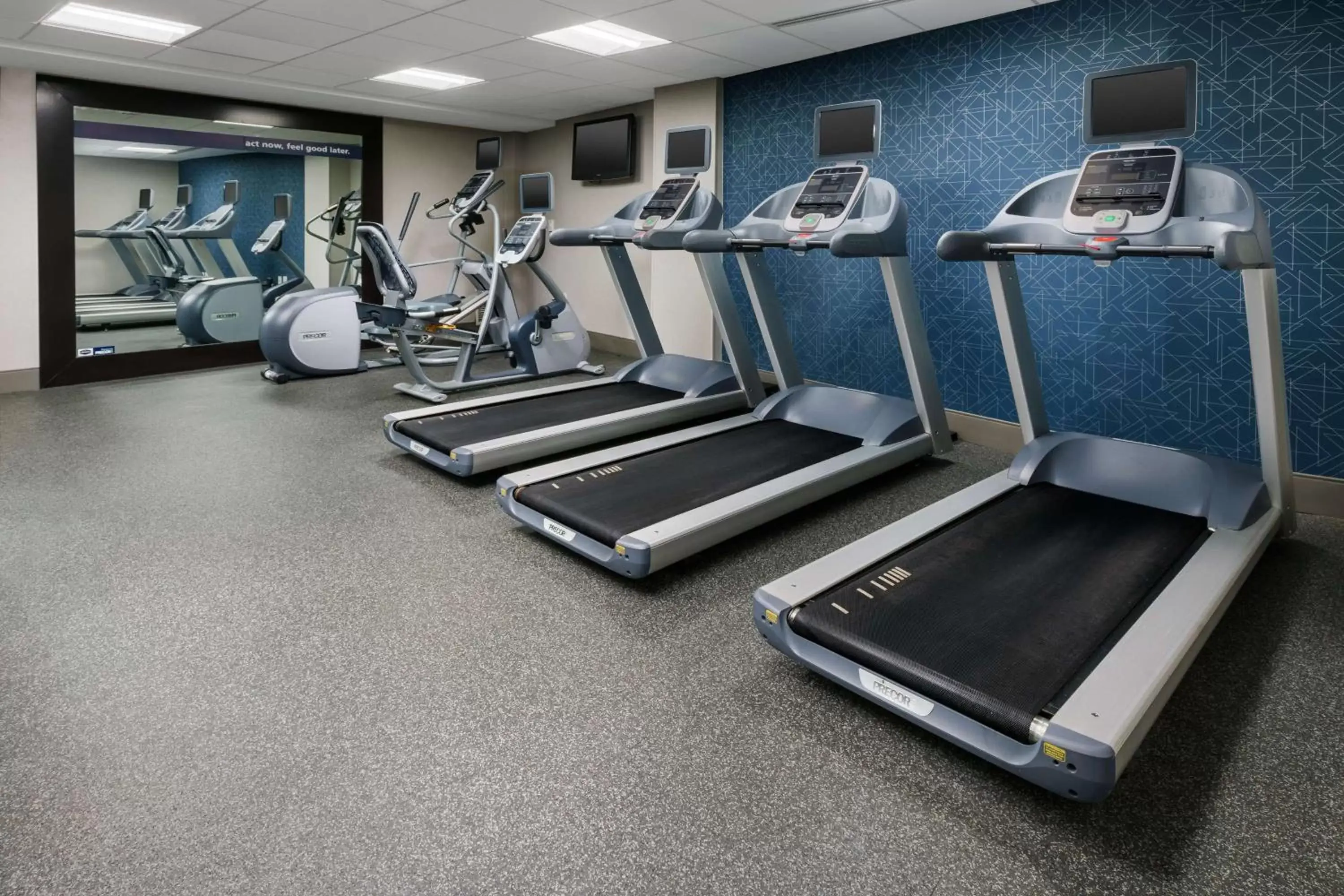 Fitness centre/facilities, Fitness Center/Facilities in Hampton Inn - Washington DC/White House