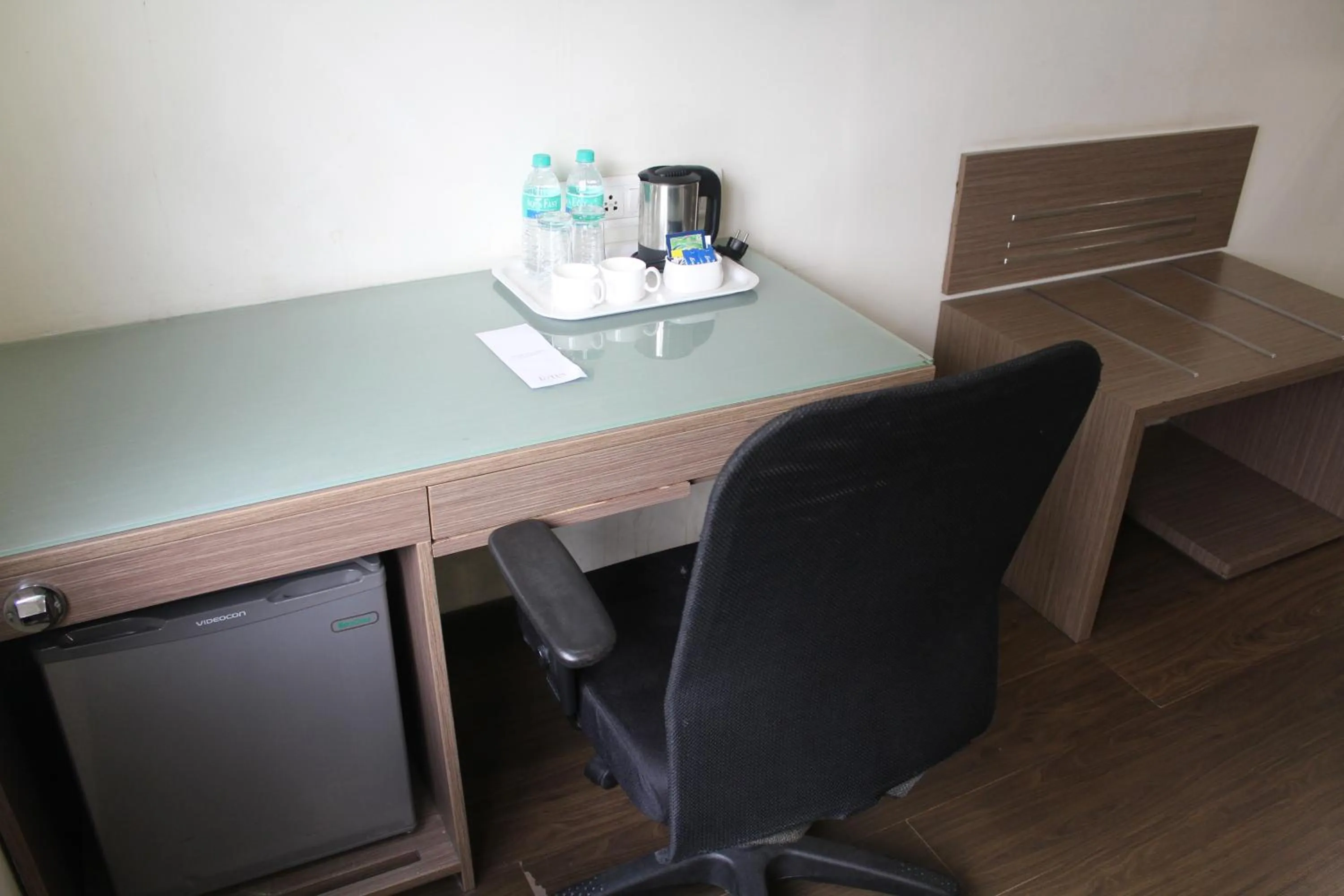 Coffee/tea facilities in The Lotus Apartment Hotel, Venkatraman Street
