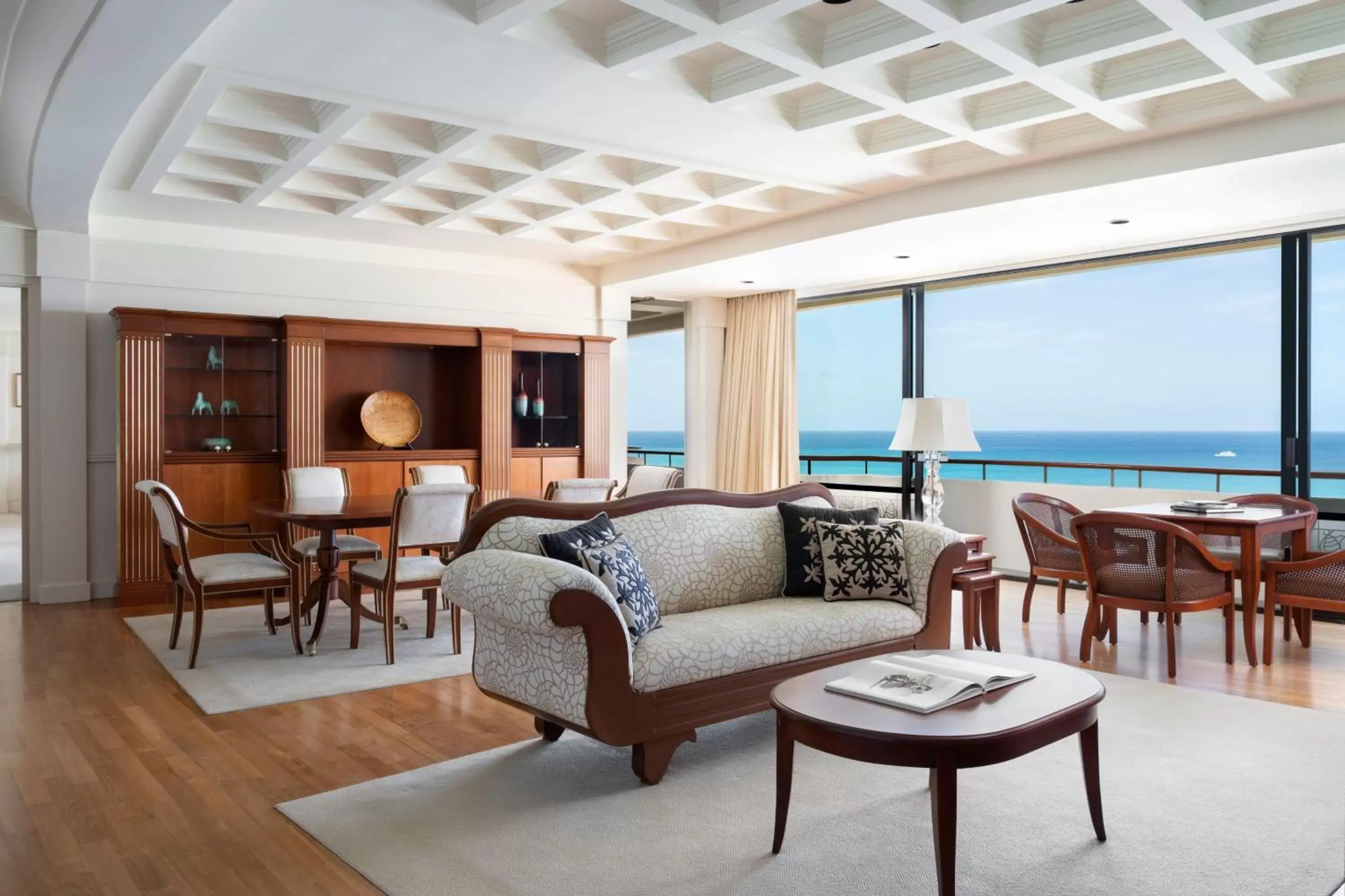 Living room in The Royal Hawaiian, A Luxury Collection Resort, Waikiki