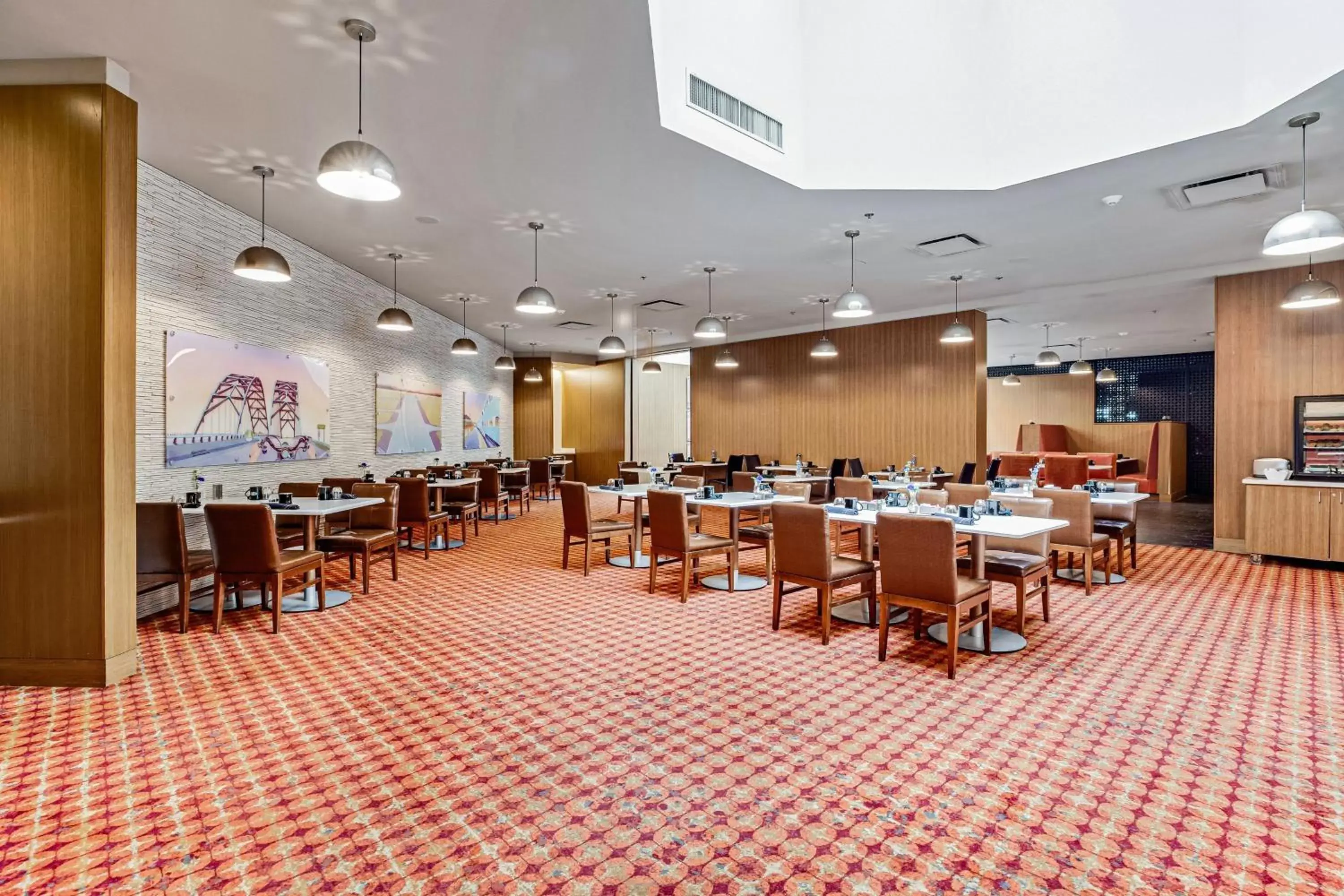 Restaurant/Places to Eat in Chicago Marriott Naperville