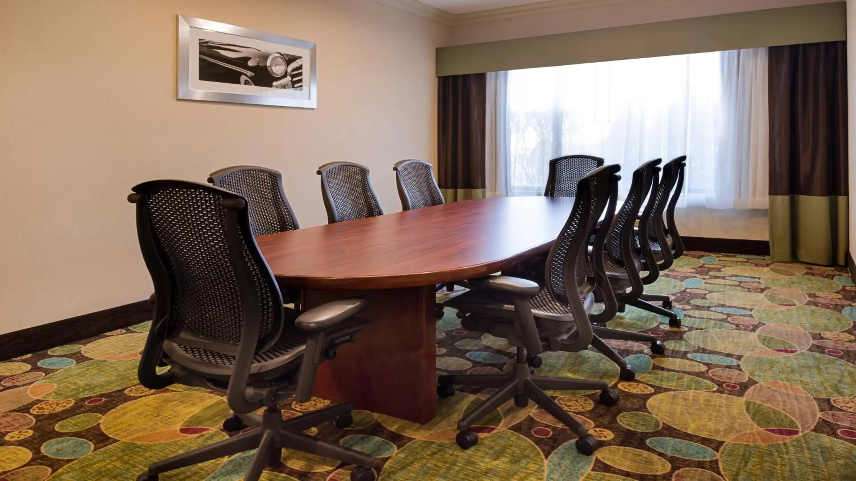 Meeting/conference room, Dining Area in Holiday Inn Hotel & Suites Warren, an IHG Hotel
