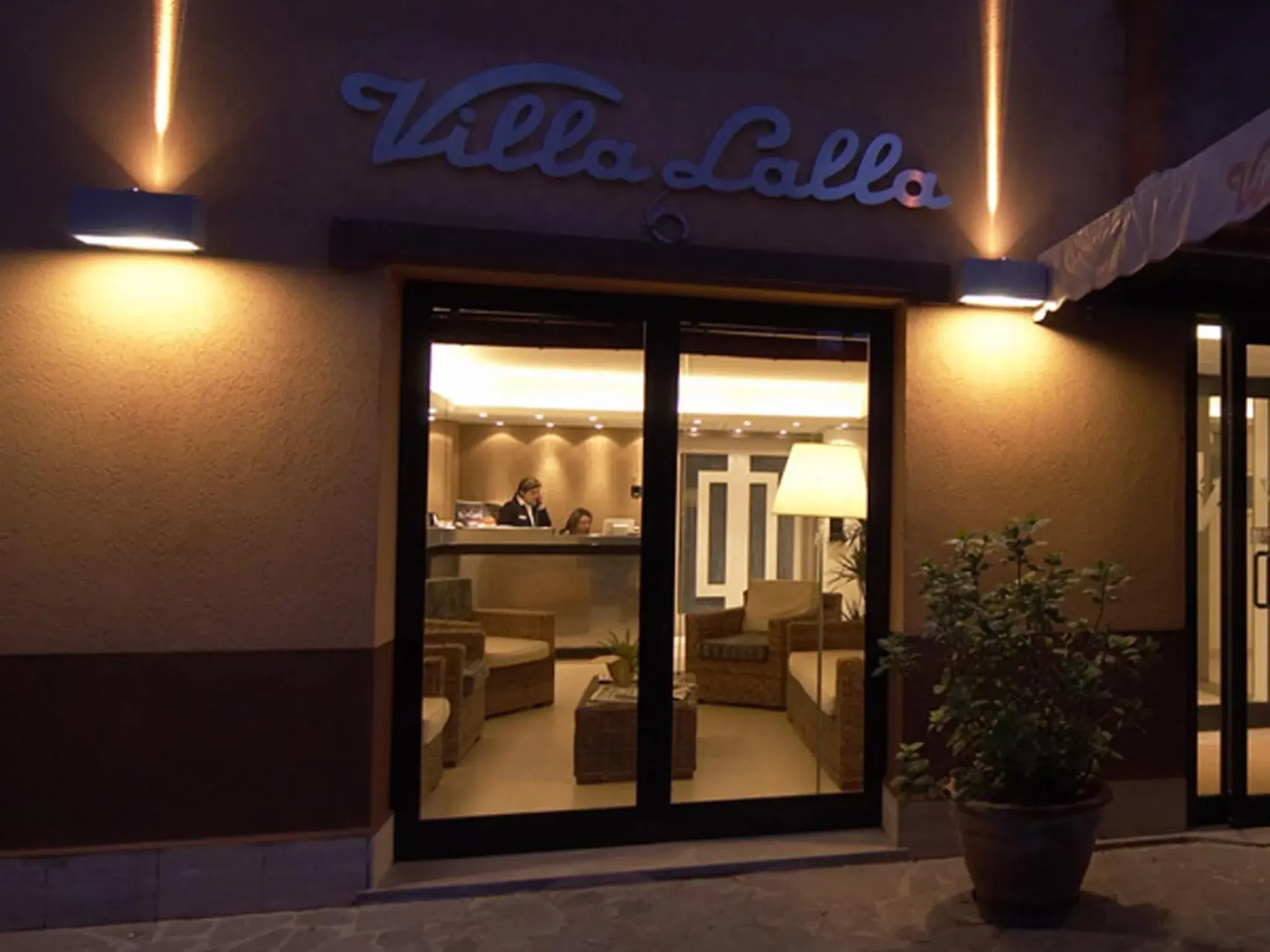 Facade/entrance in Hotel Villa Lalla