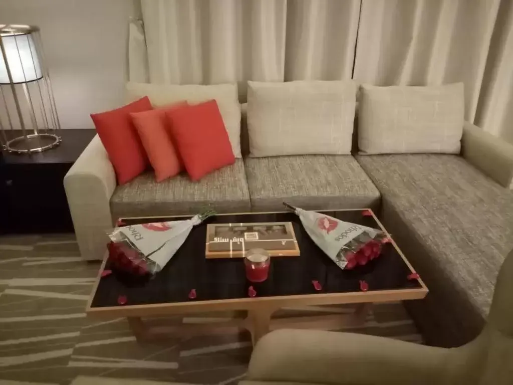 Day, Seating Area in Ramada Hotel & Suites by Wyndham Al Qassim