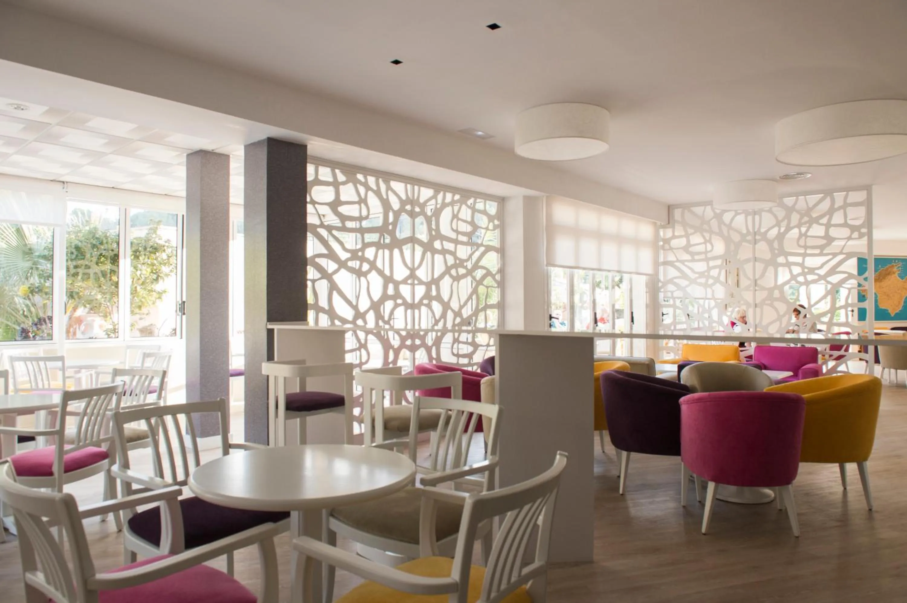 Lounge or bar in Hotel Venecia Paguera