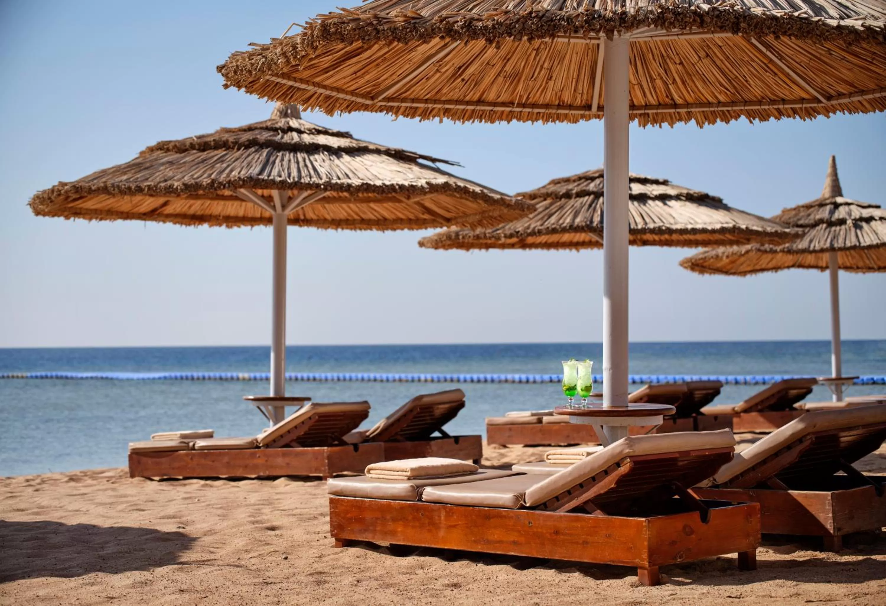 Beach in Coral Sea Imperial "Coral Sea Sensatori"