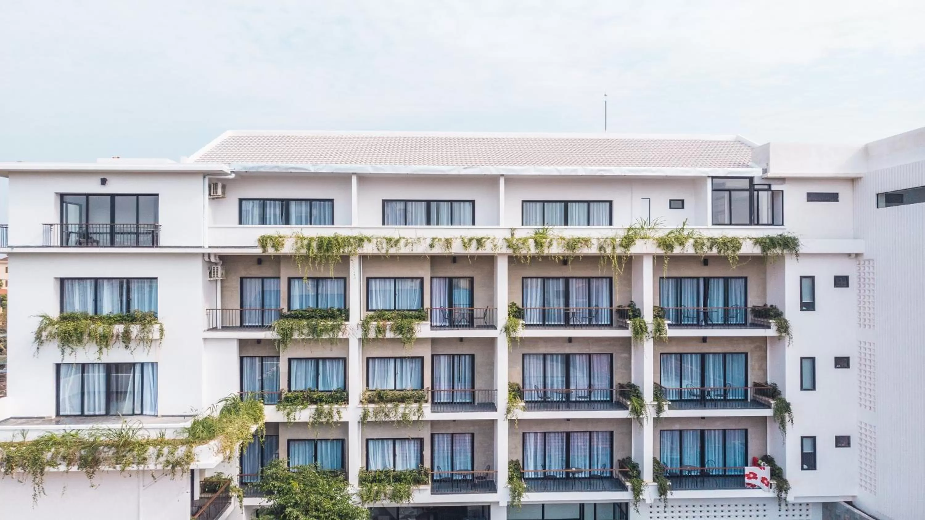 Bird's eye view in Angkor Aurora