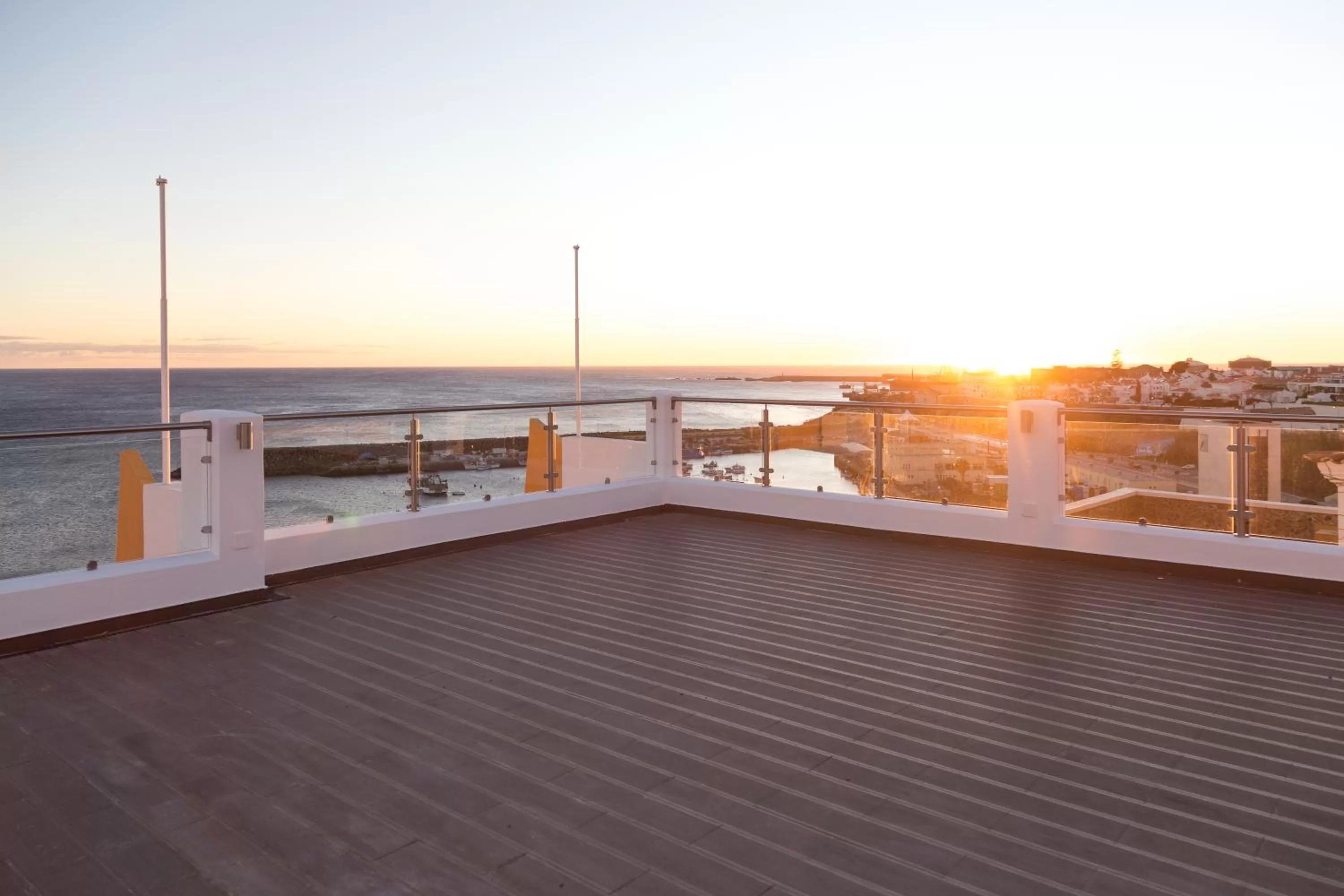 Sea view in Hotel Veleiro