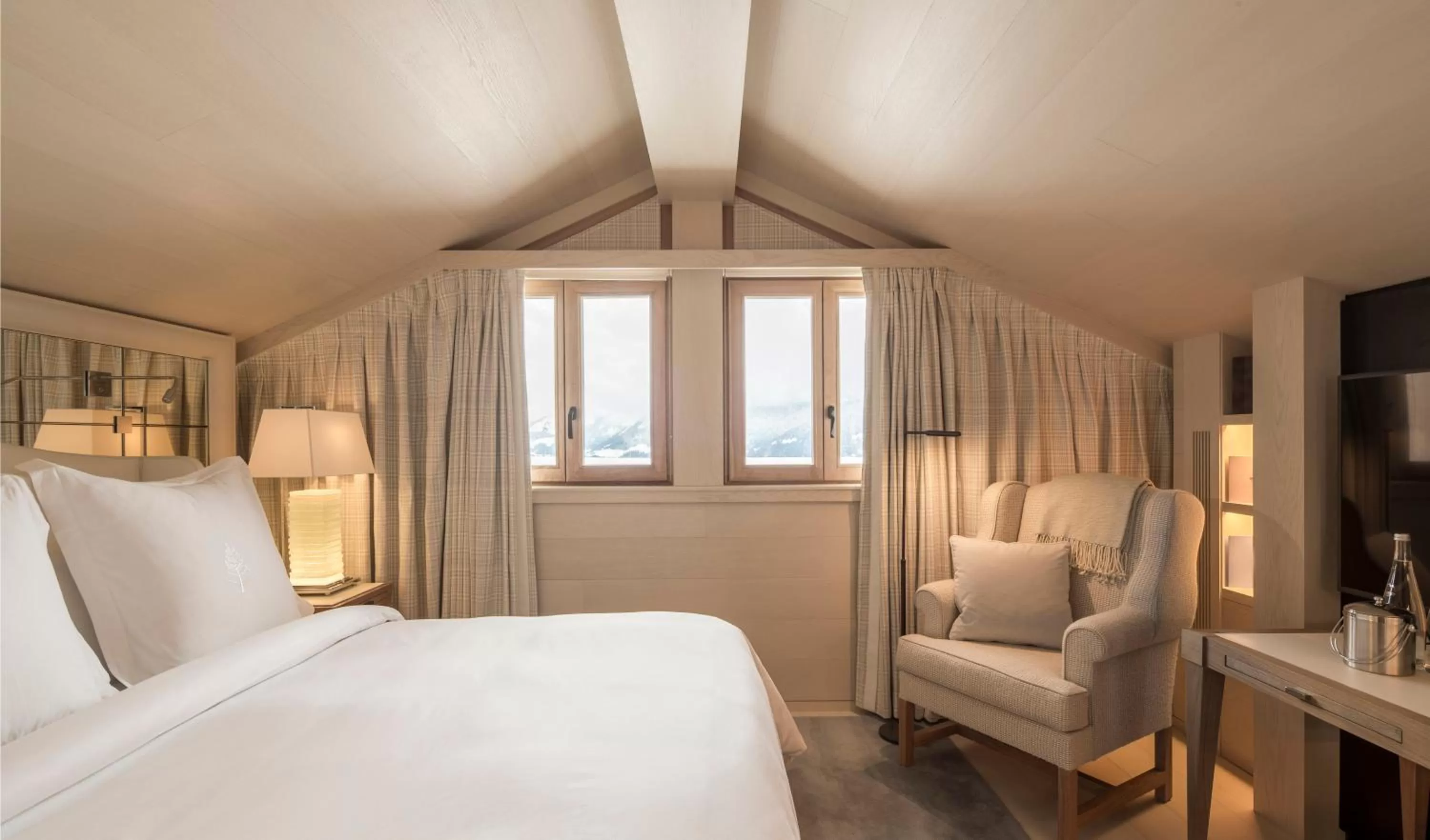 Superior Twin Room in Four Seasons Resort Megeve