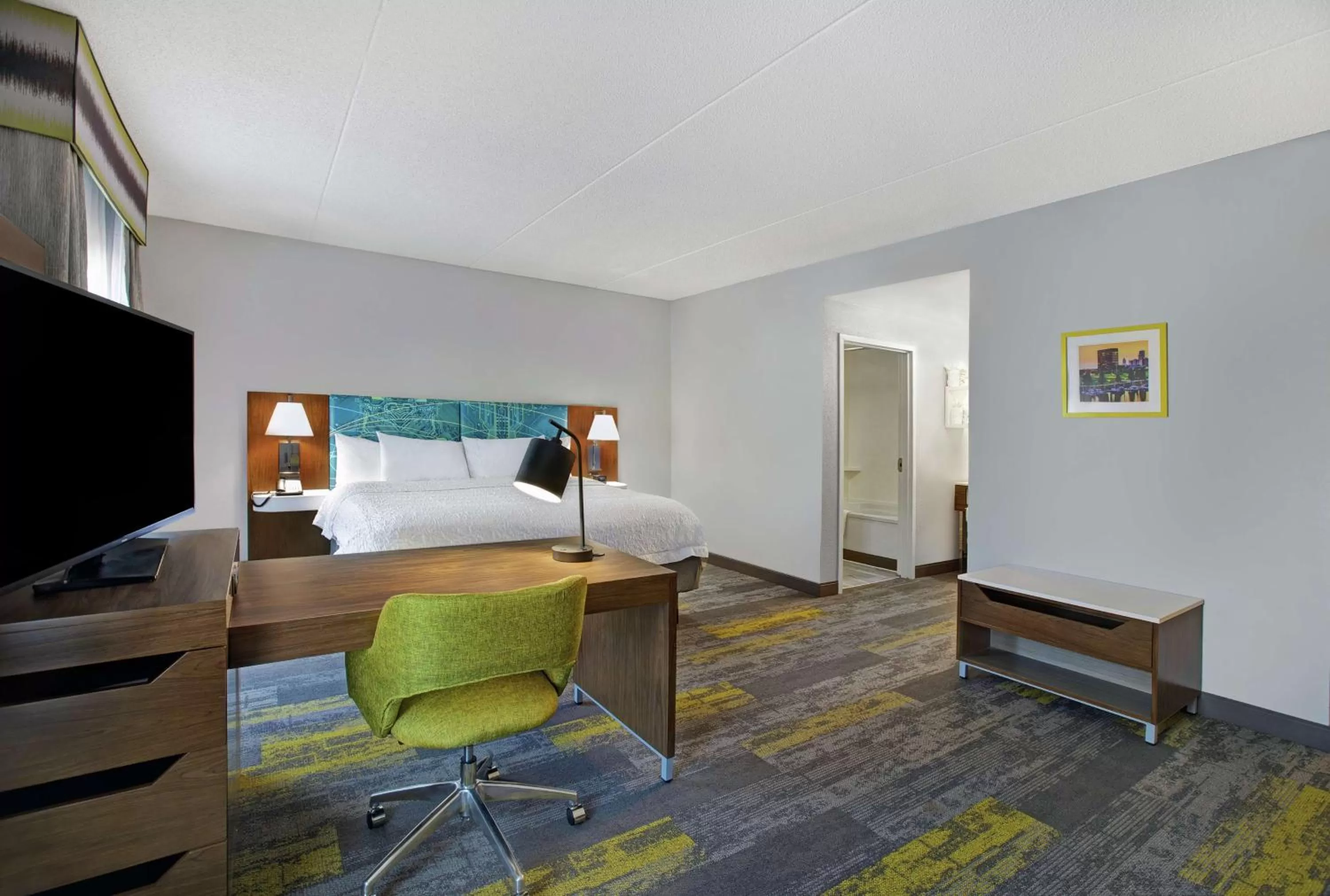 Bedroom, Bed in Hampton Inn & Suites Augusta West
