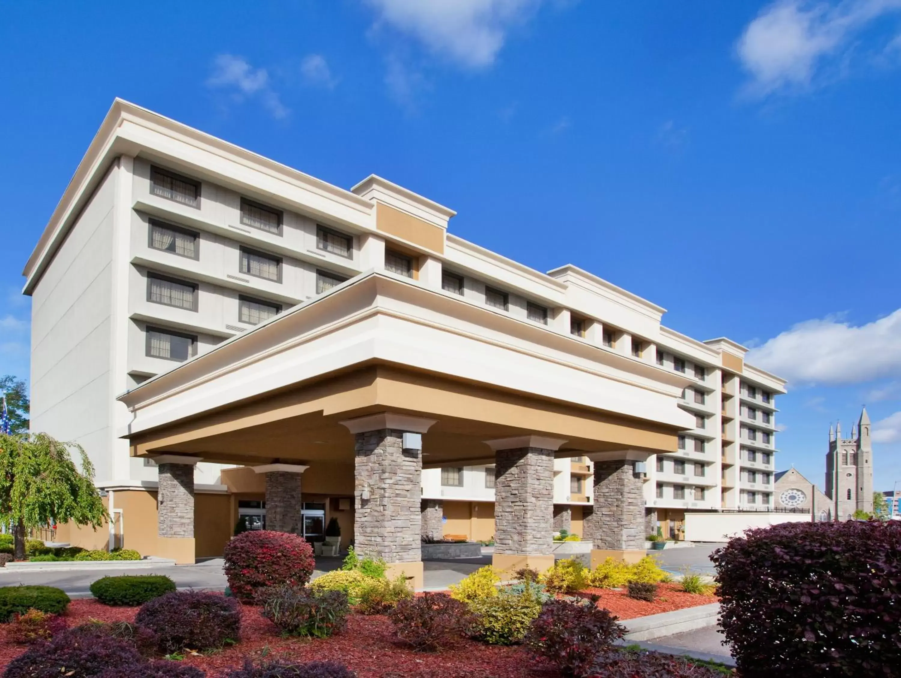 Property Building in Holiday Inn Niagara Falls-Scenic Downtown, an IHG Hotel