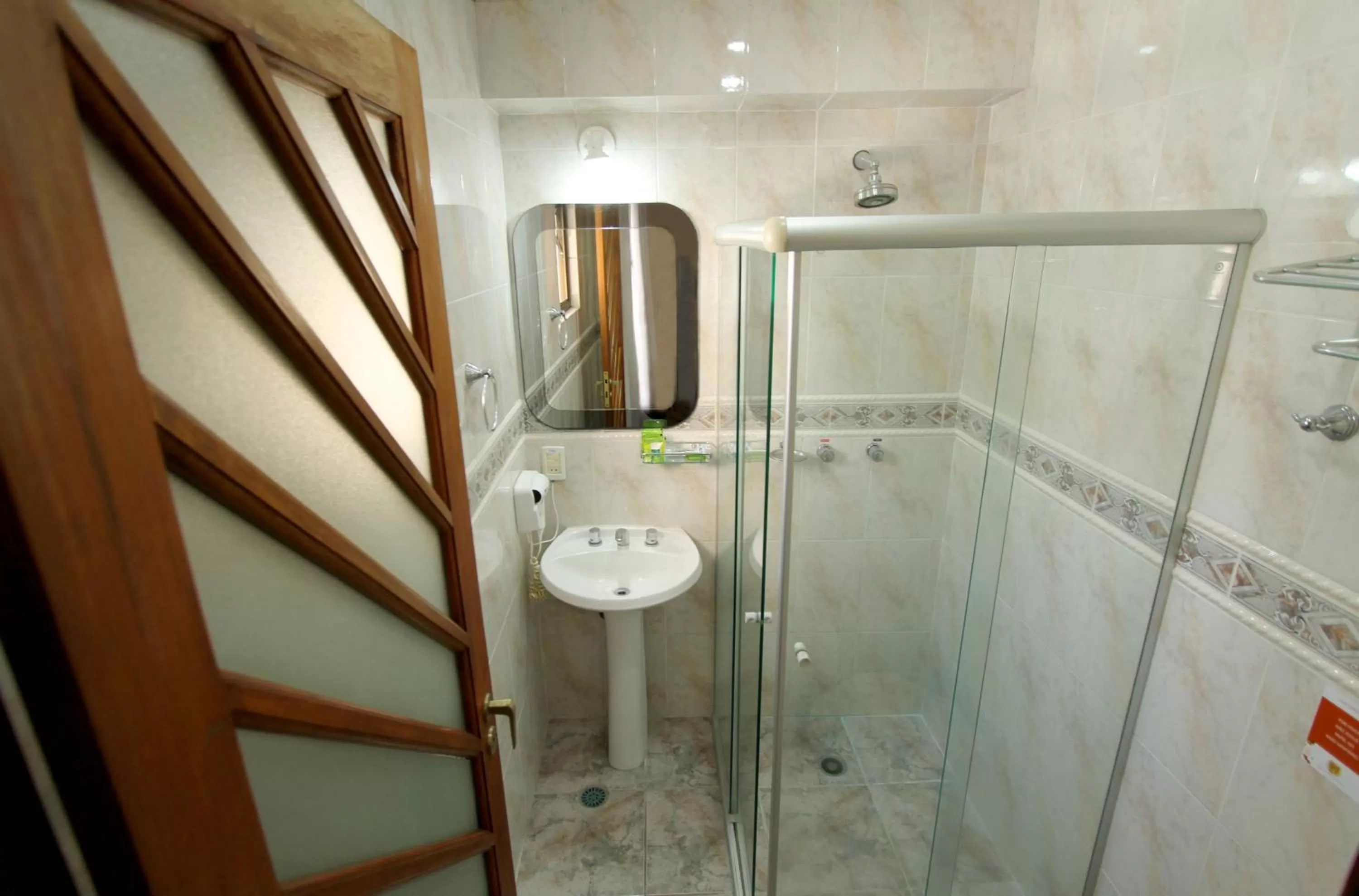 Bathroom in Gran Chevalier Hotel