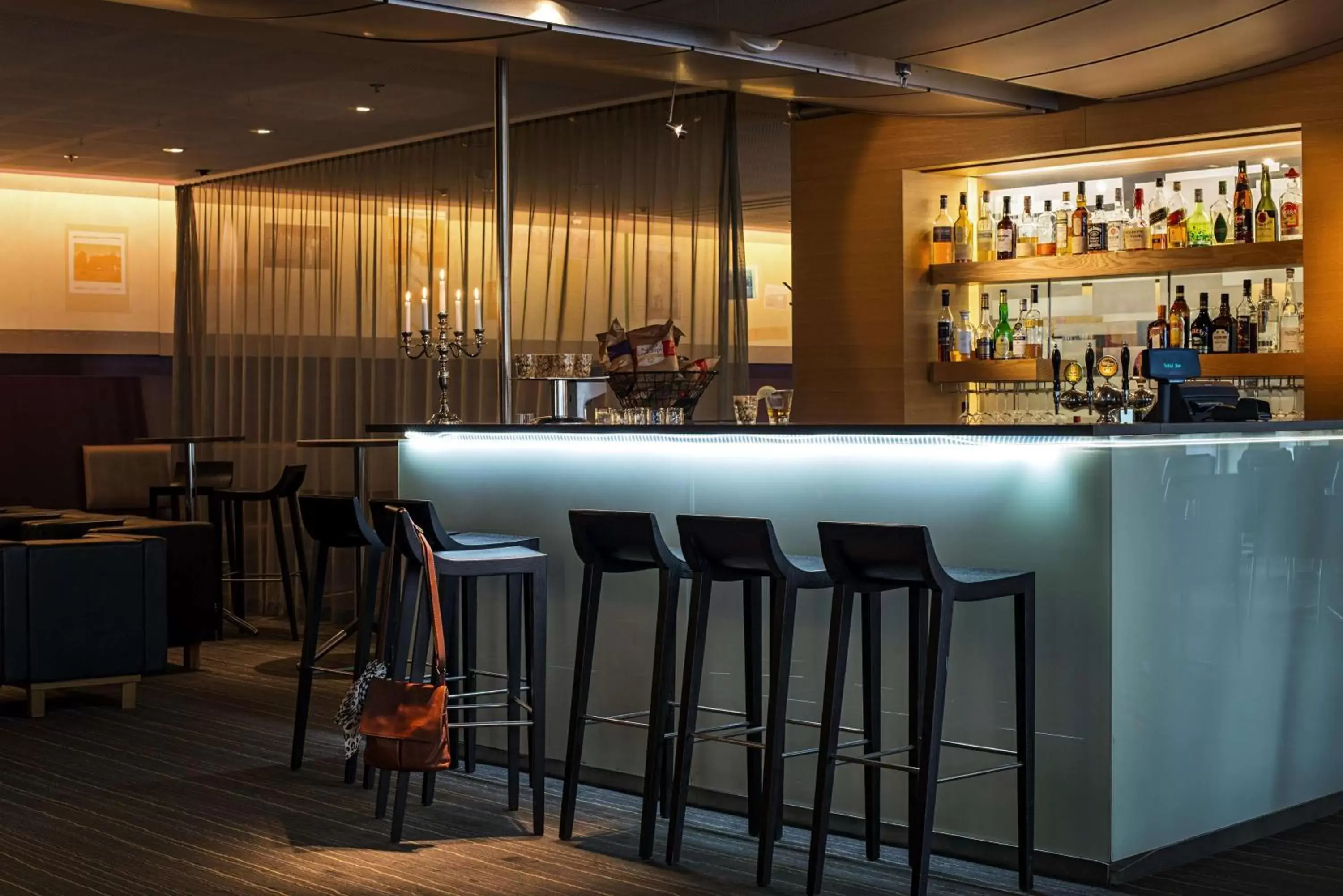 Lounge or bar, Lounge/Bar in Scandic Alvik