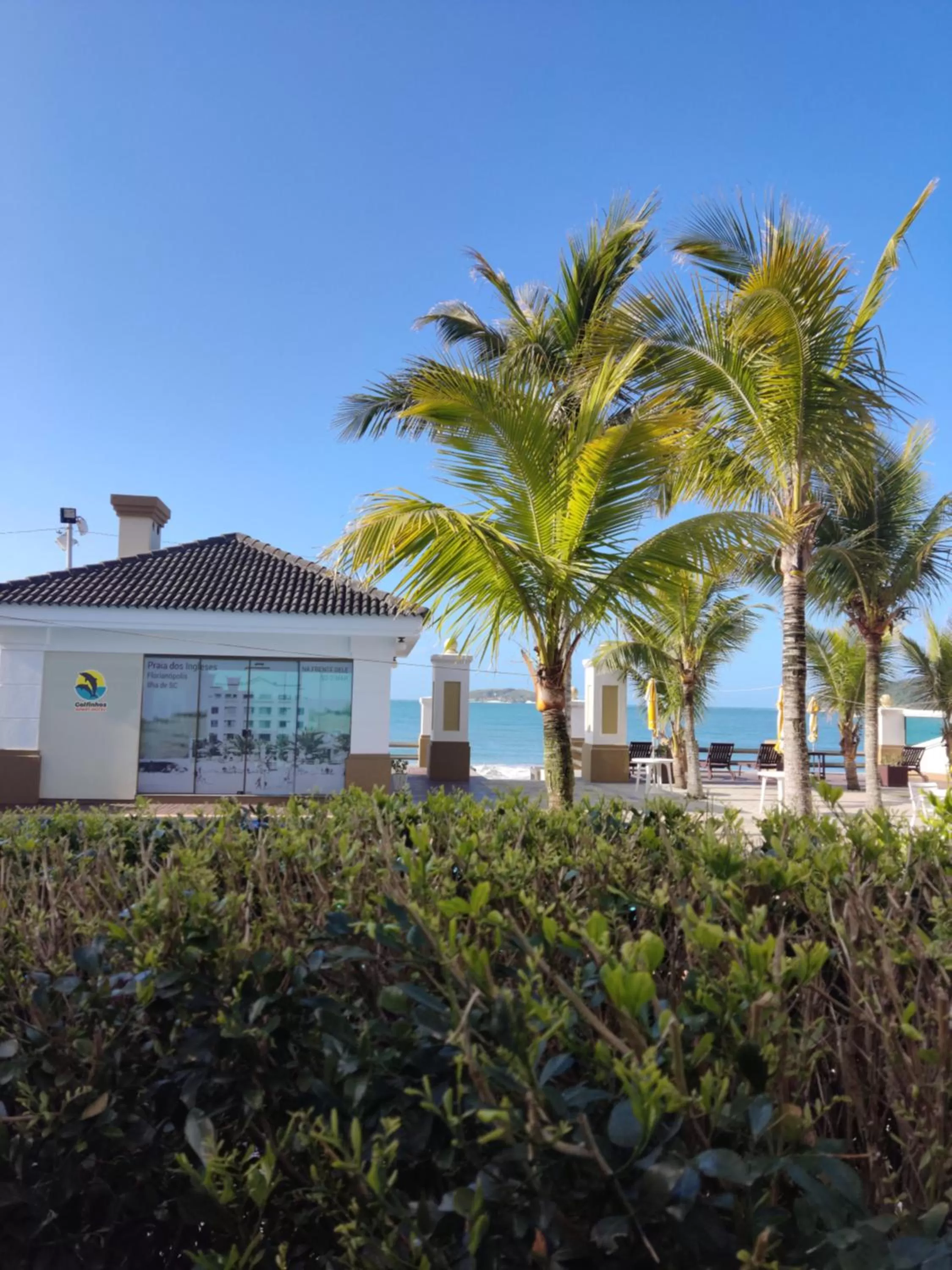 Patio in Golfinhos Apart Hotel