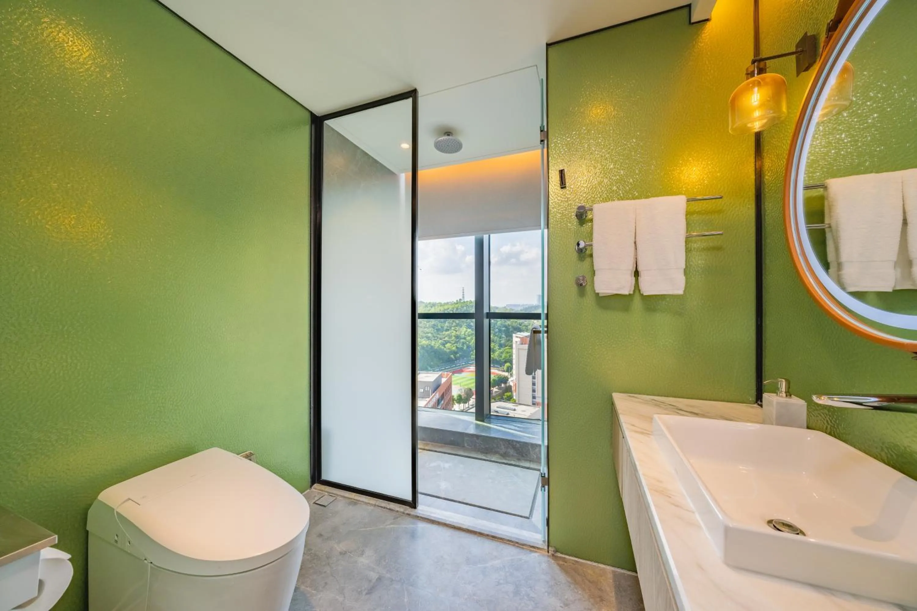 Shower in Holiday Inn Zhuhai City Center by IHG