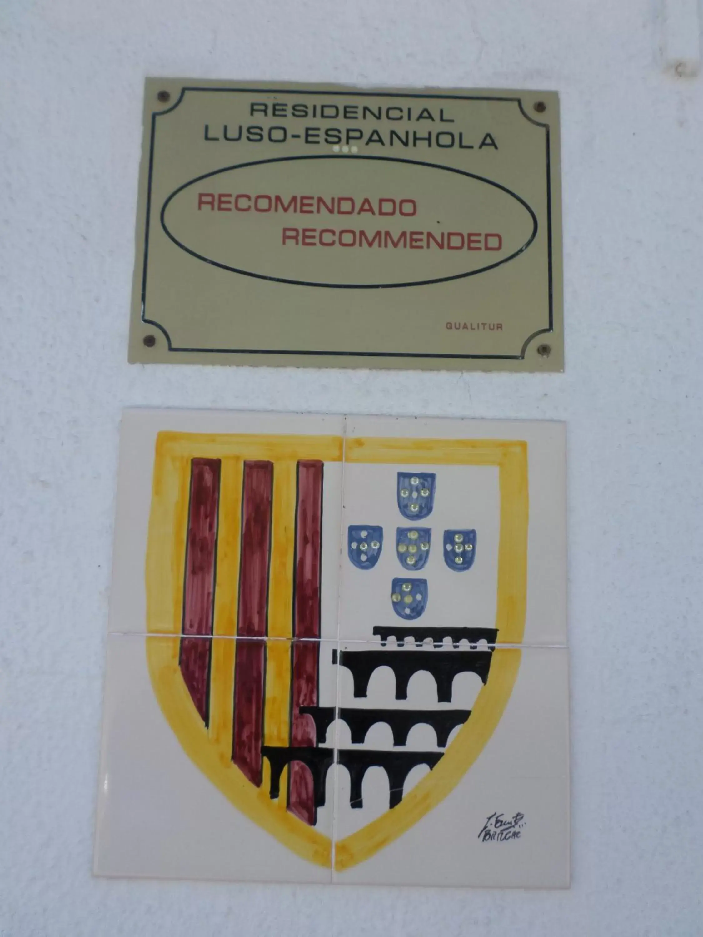 Property logo or sign in Residencial Luso Espanhola GuestHouse