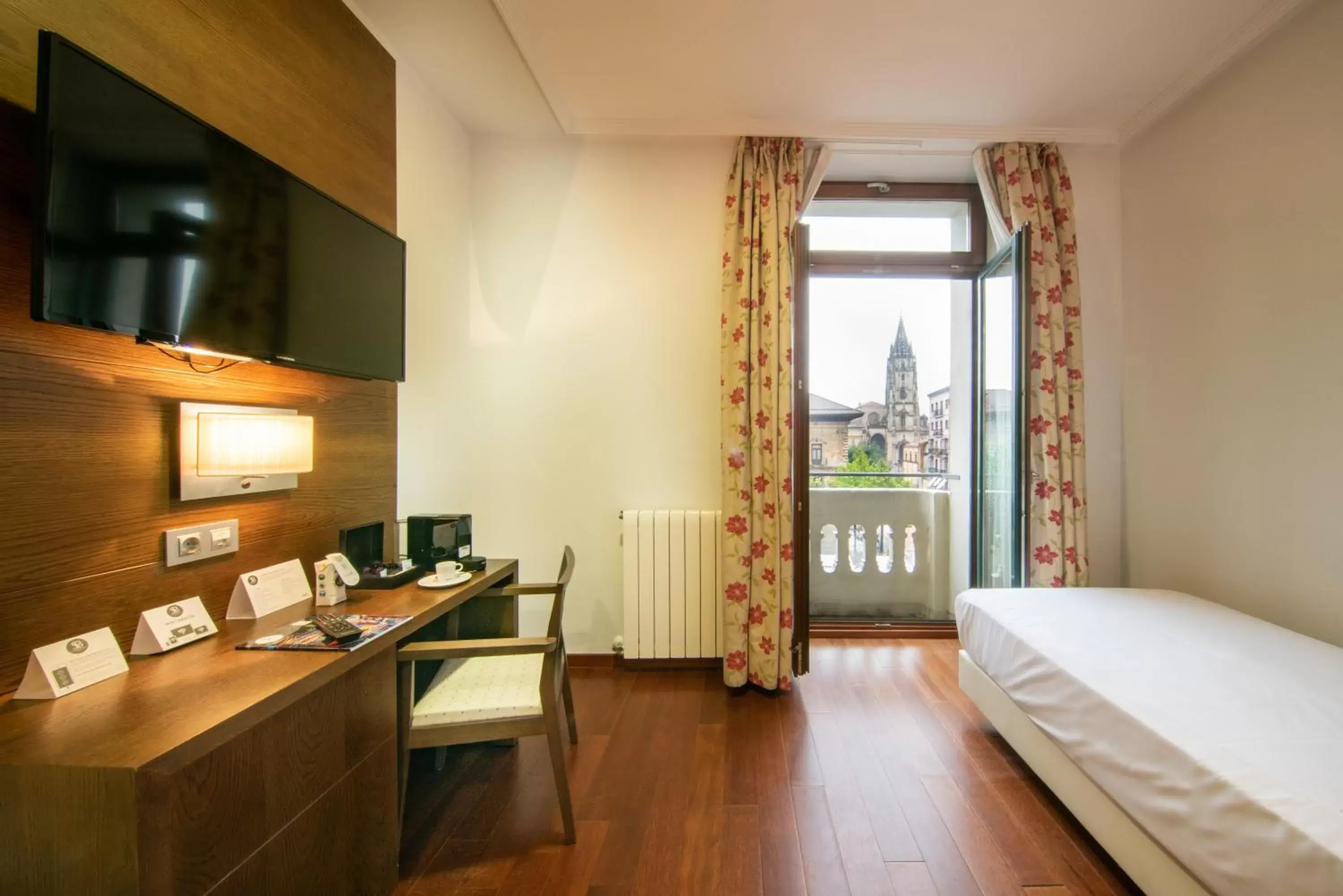 View (from property/room), Bed in Soho Boutique Oviedo View (from property/room), Bed in Soho Boutique Oviedo