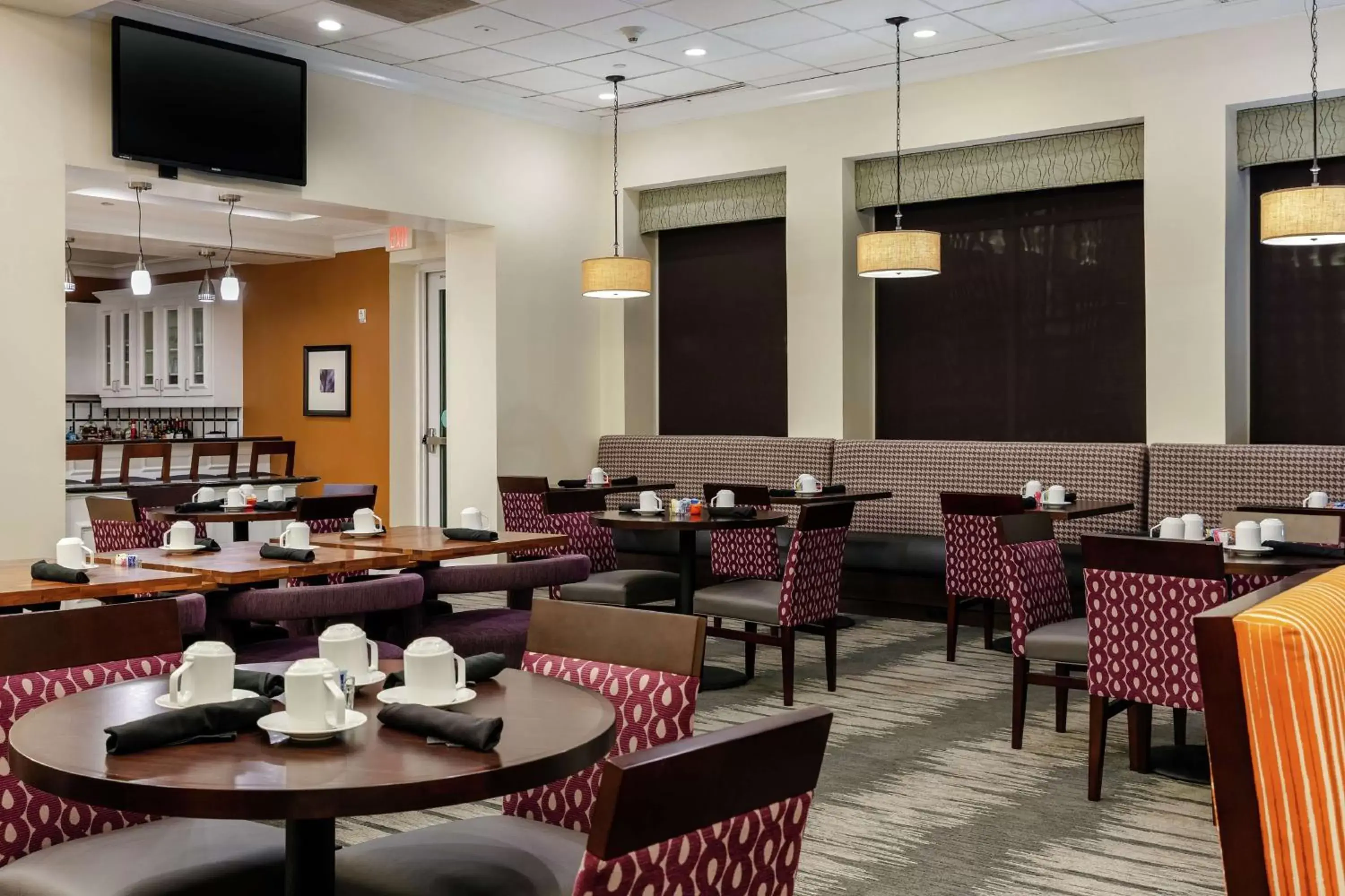 Dining area, Restaurant/Places to Eat in Hilton Garden Inn Mobile West I-65 Airport Boulevard