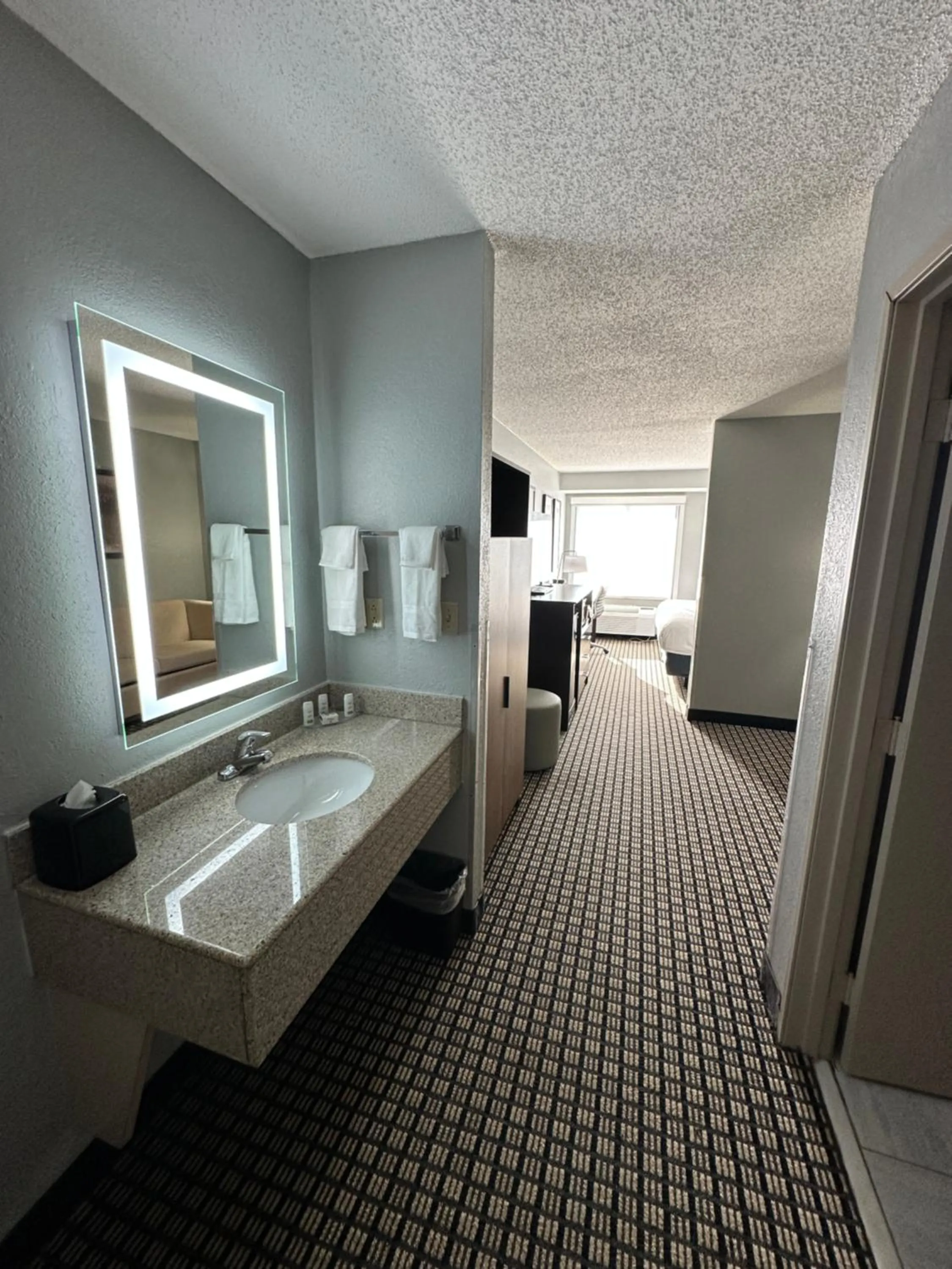 Bed in Quality Inn Reedsburg