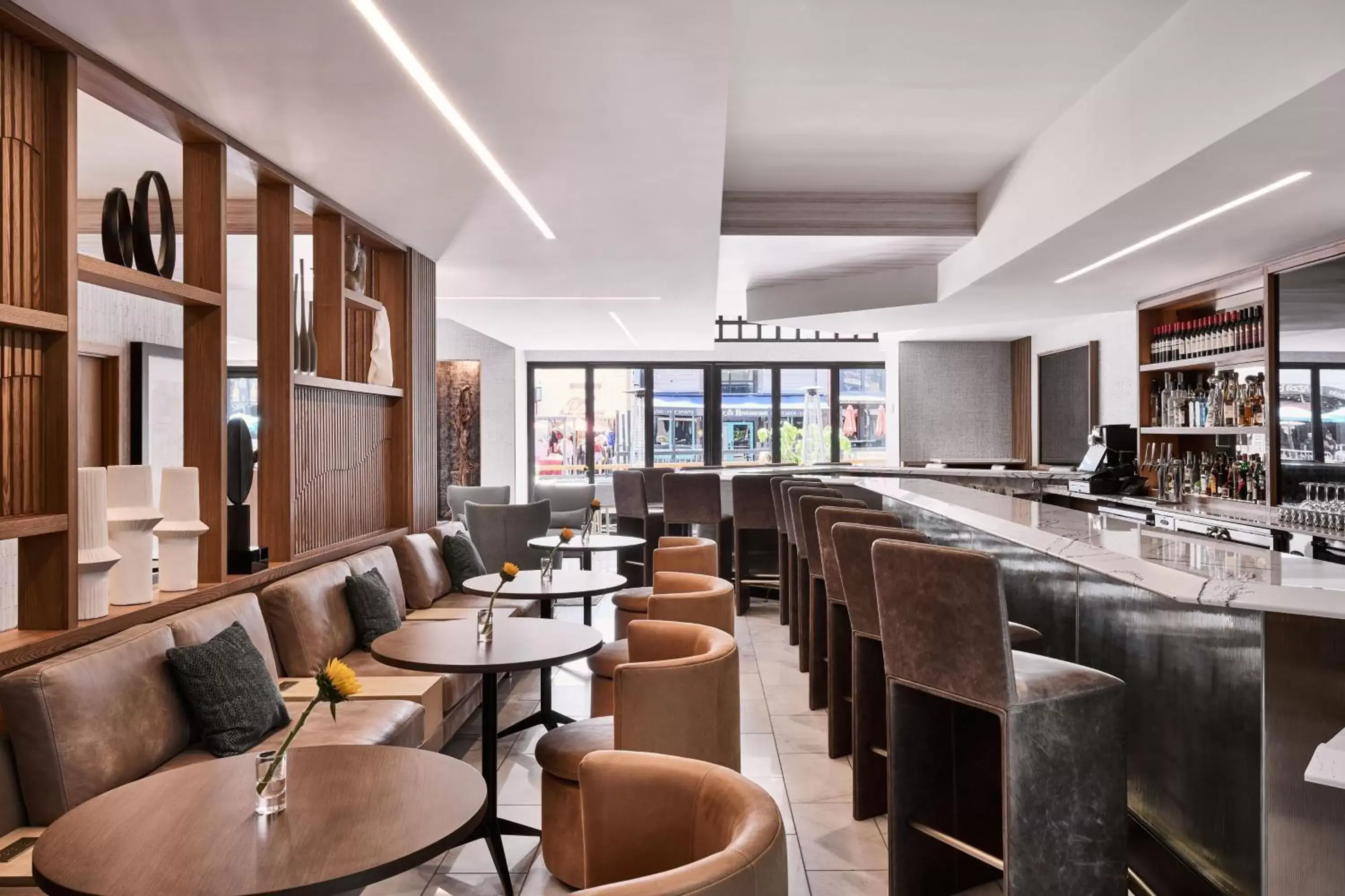 Lounge or bar, Lounge/Bar in AC Hotel by Marriott San Diego Downtown Gaslamp Quarter