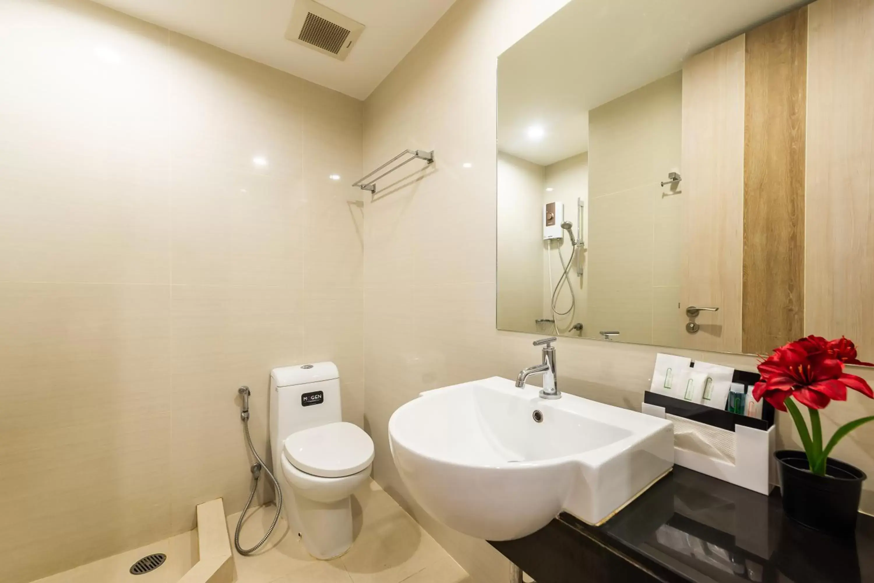 Property building, Bathroom in Paeva Luxury Serviced Residence SHA
