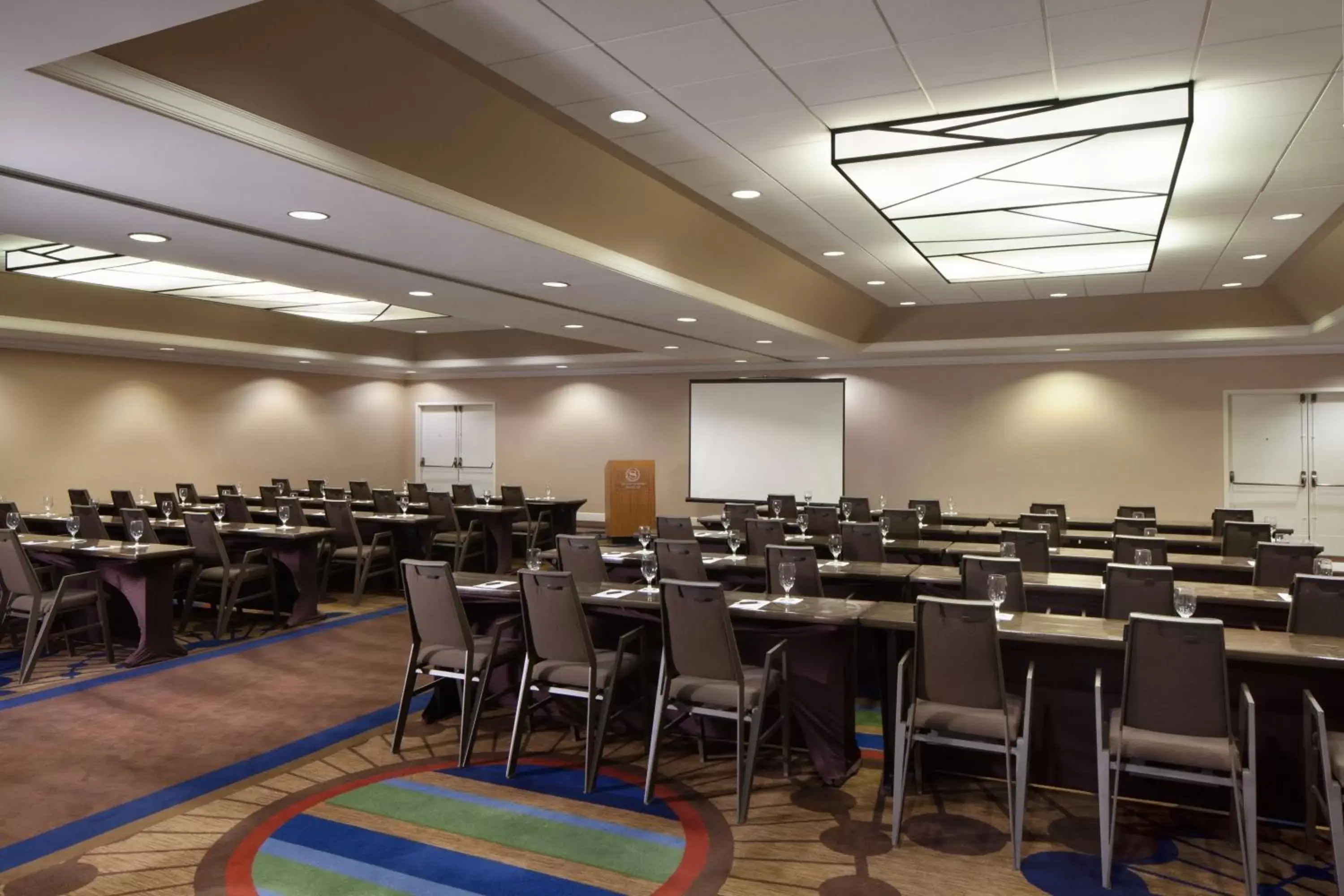 Meeting/conference room in Sheraton Anchorage Hotel