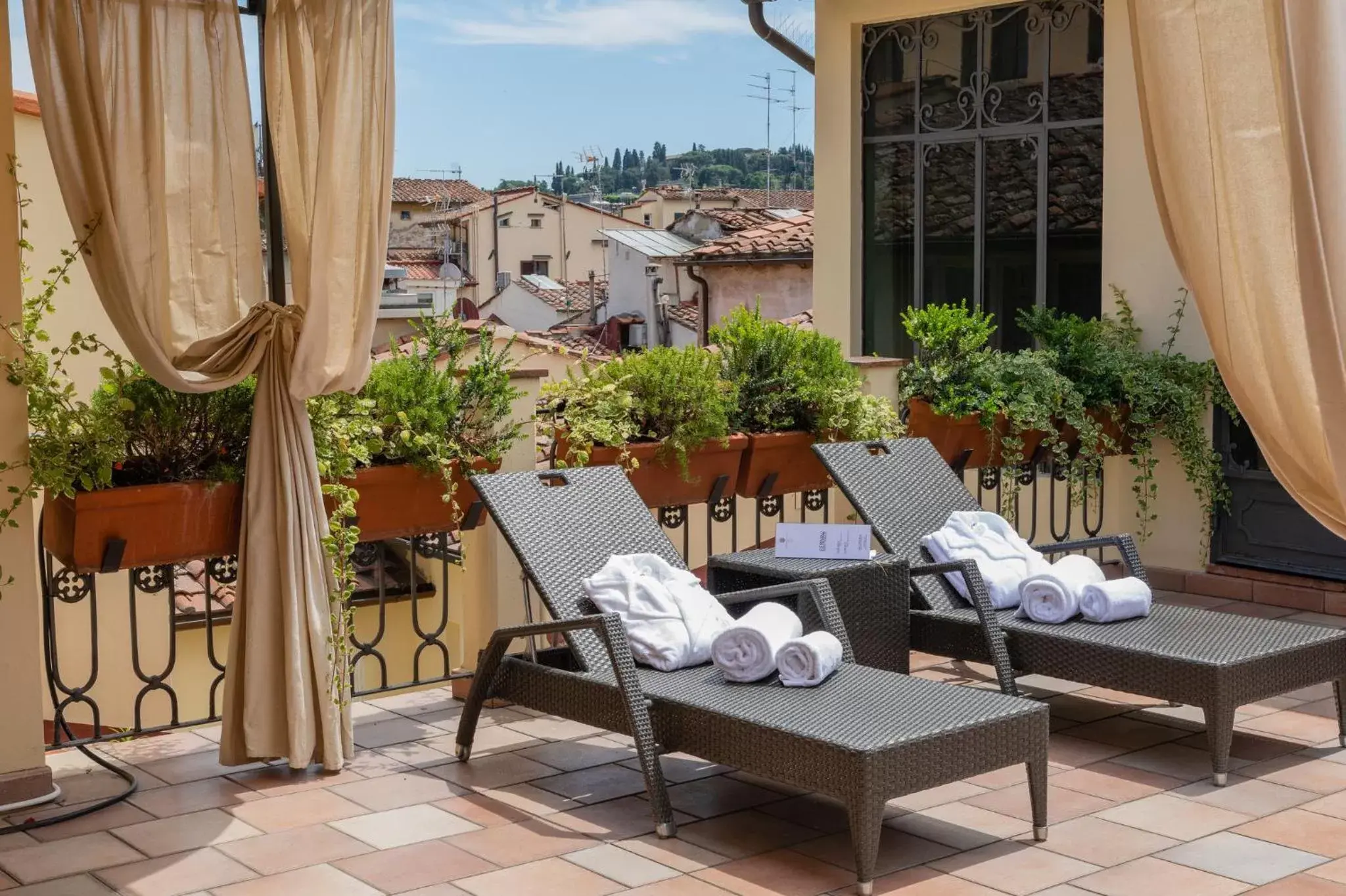 Balcony/Terrace in Hotel Bernini Palace