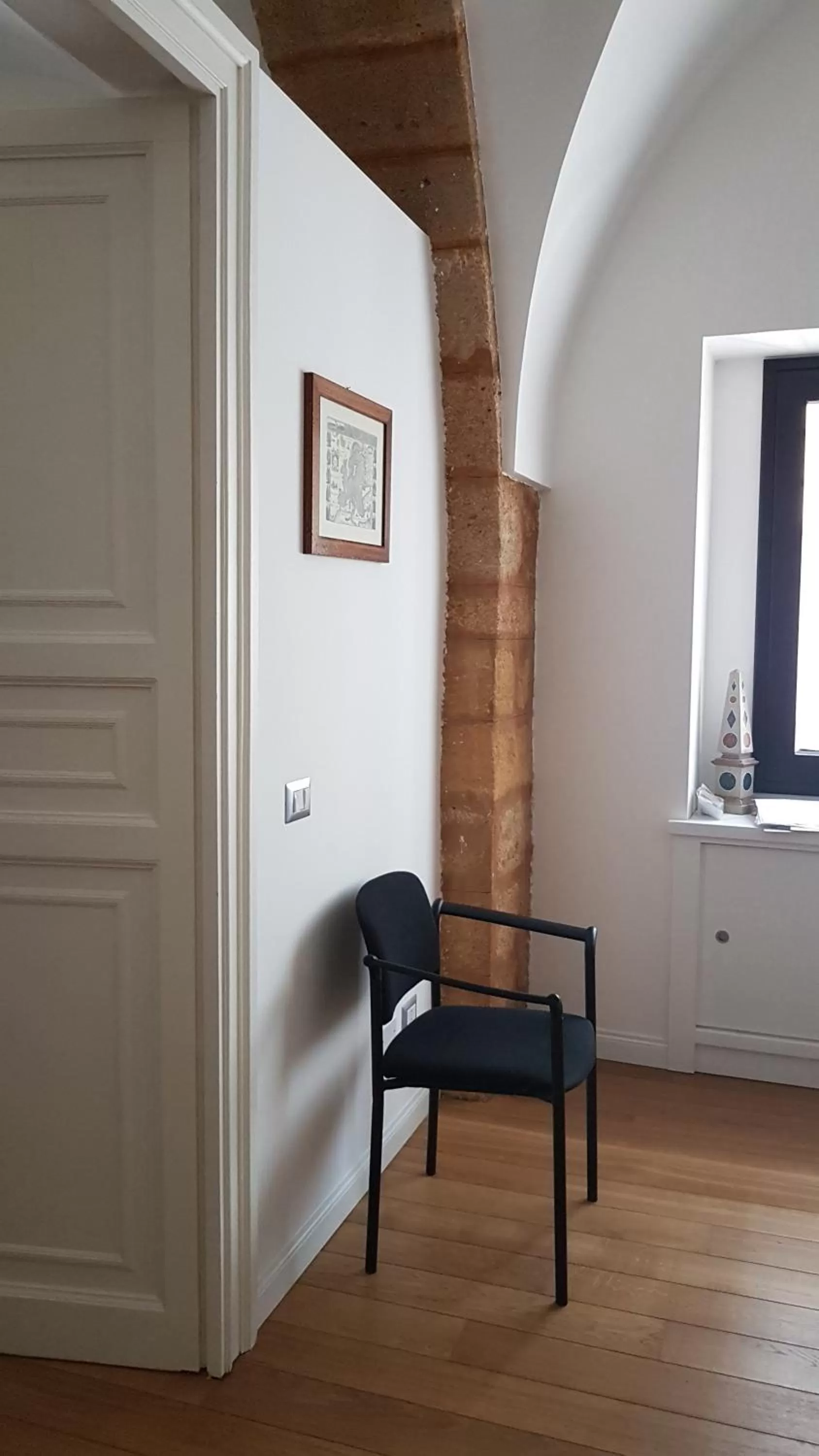 Seating Area in Il Cortile del Marchese Beccadelli