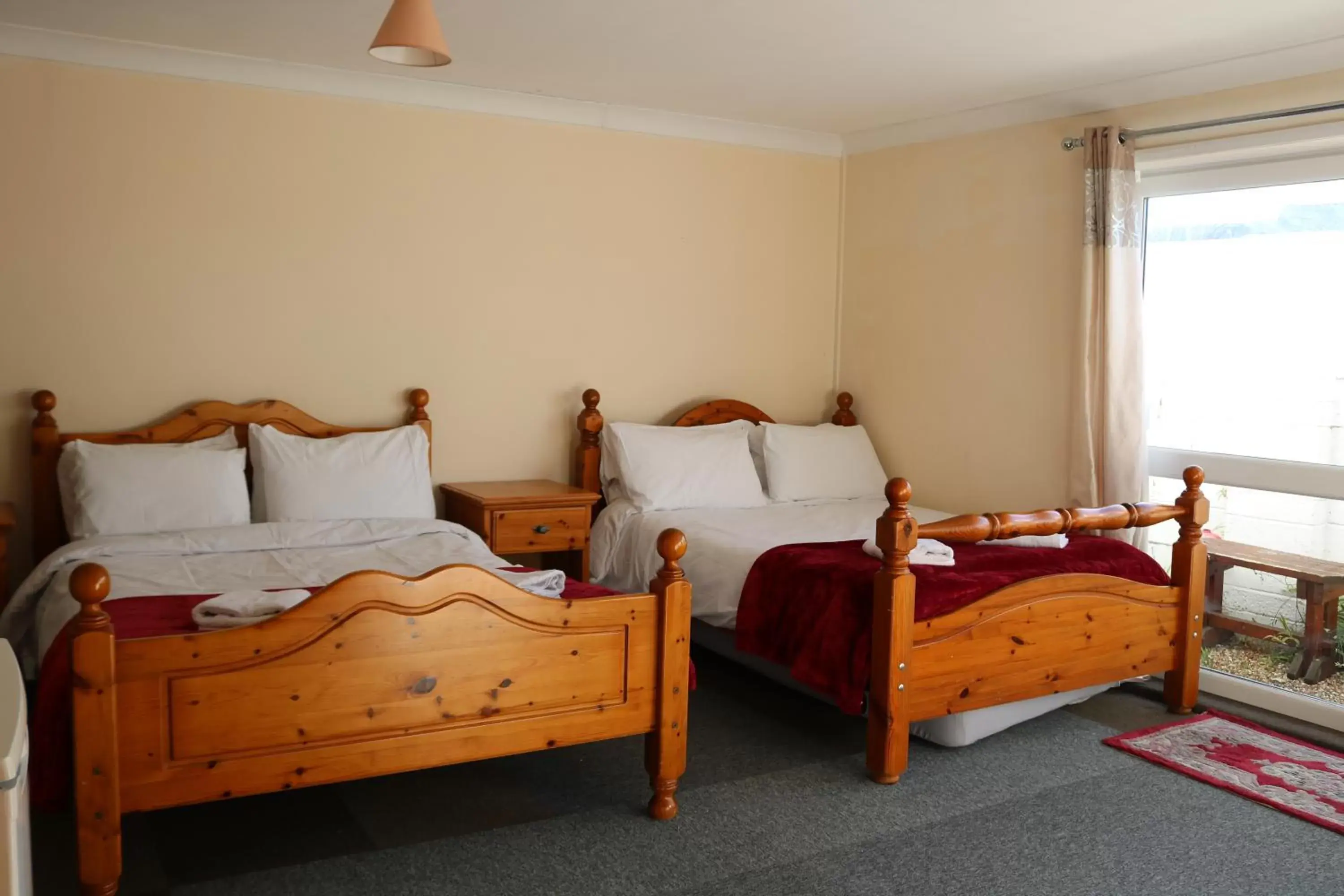 Bedroom, Bed in Littlestone Hotel