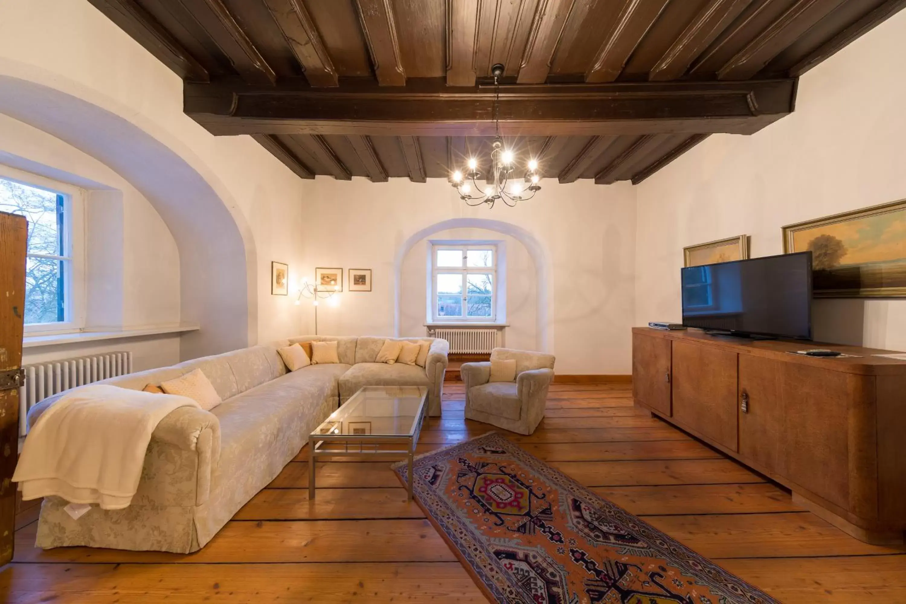 Living room, Seating Area in Schlossparkhotel Mariakirchen