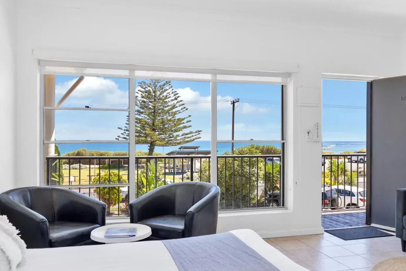 Seating area, Sea View in Coast Motel and Apartments