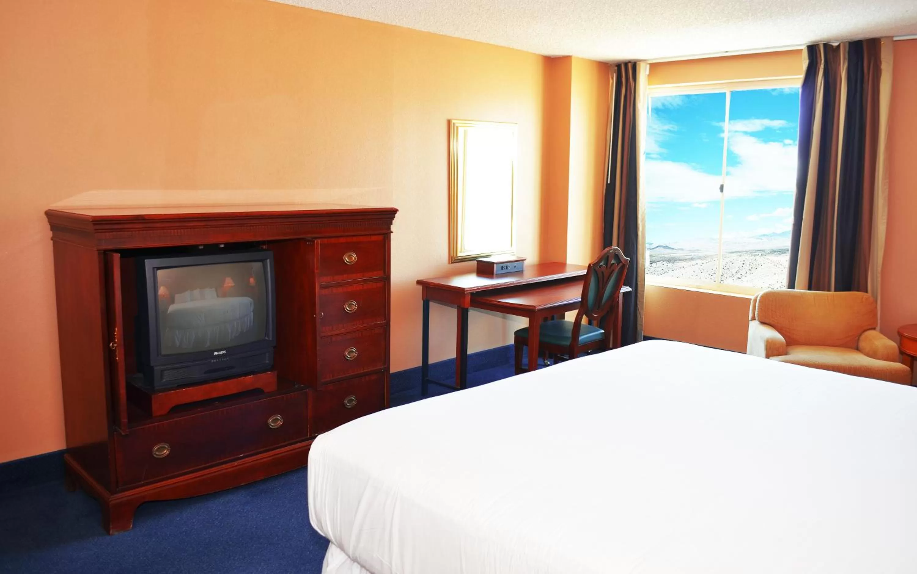 Decorative detail, Bed in Laughlin River Lodge