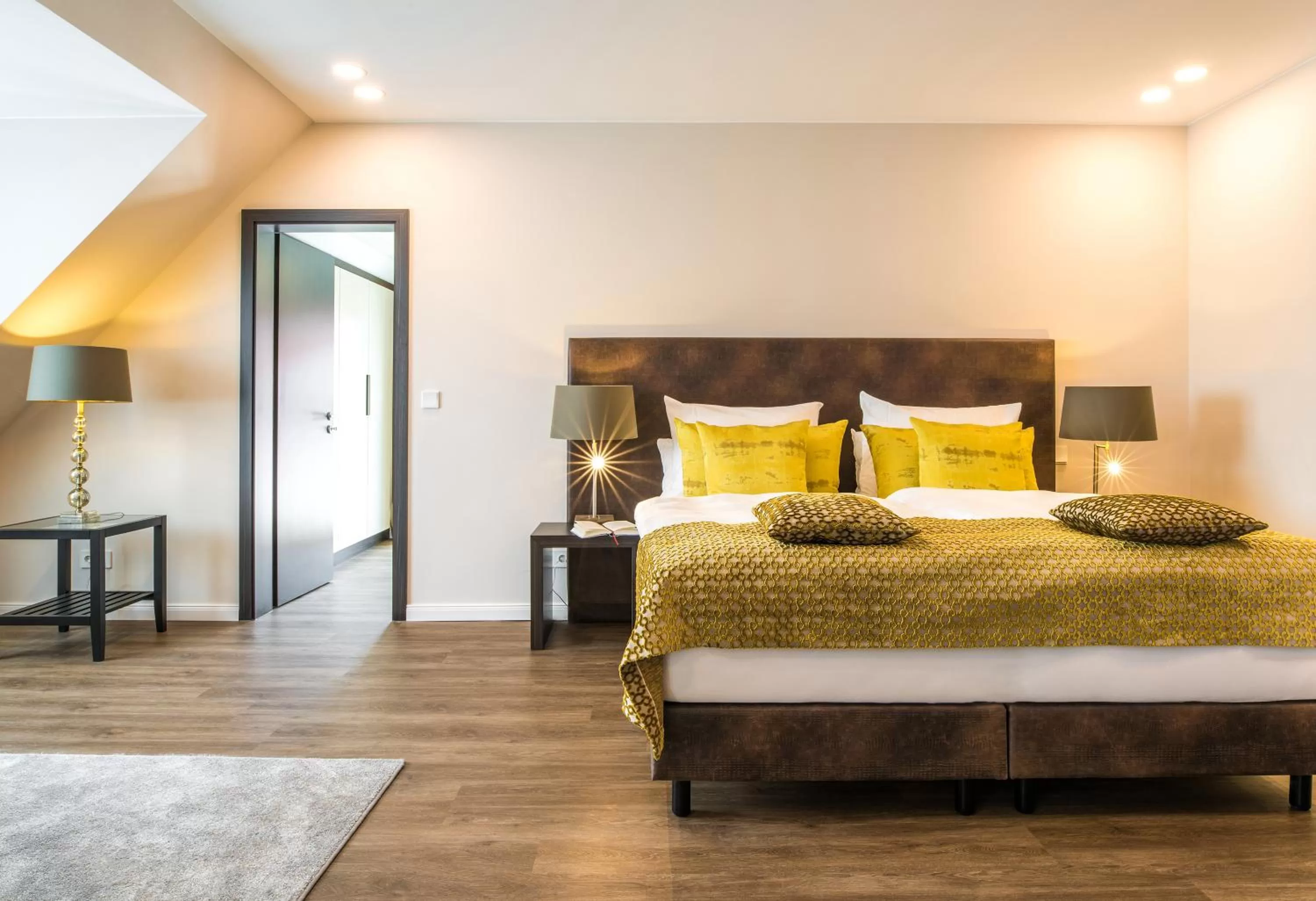 Photo of the whole room, Bed in Strandhotel Luv