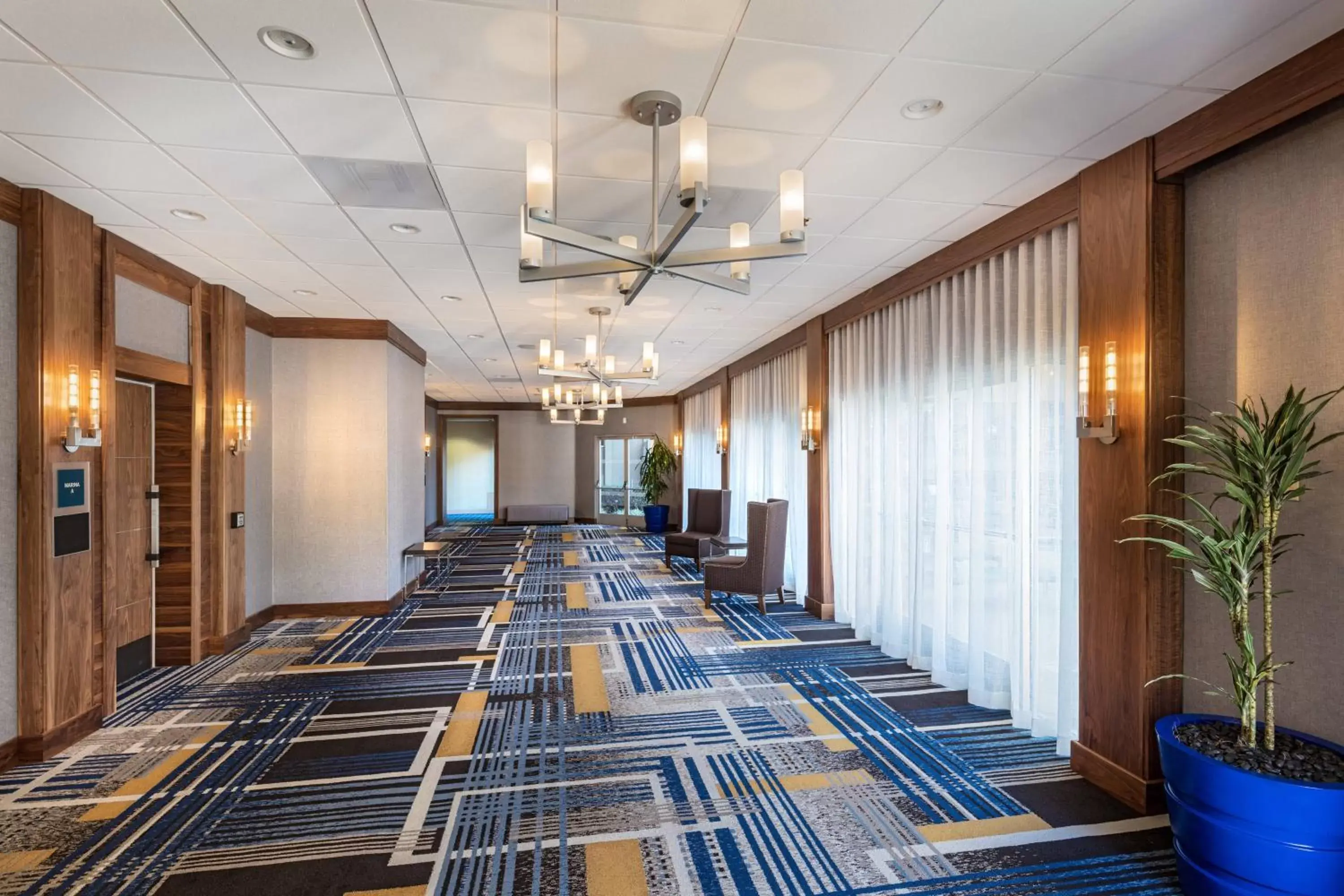 Meeting/conference room in Four Points by Sheraton Los Angeles Westside