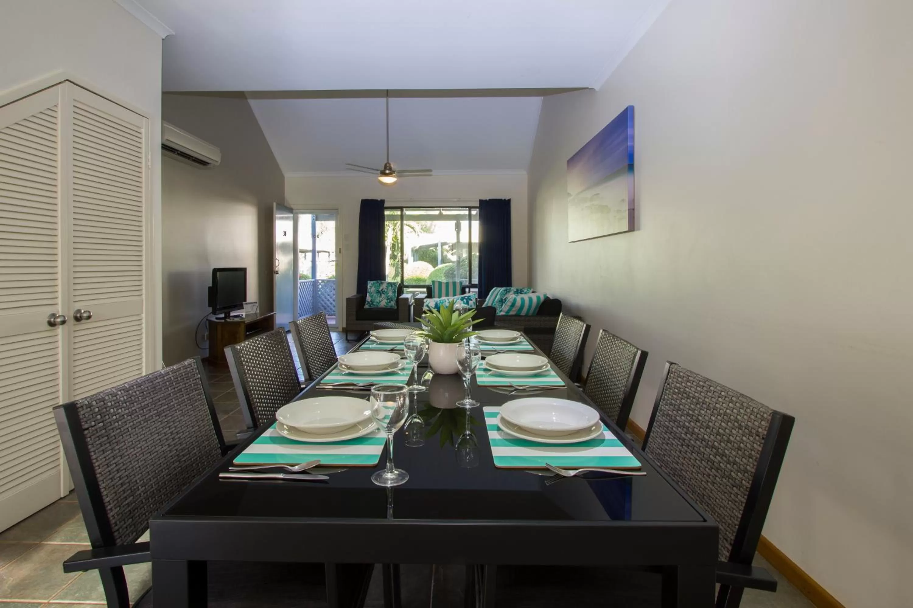 Dining area in Broome Beach Resort - Cable Beach, Broome