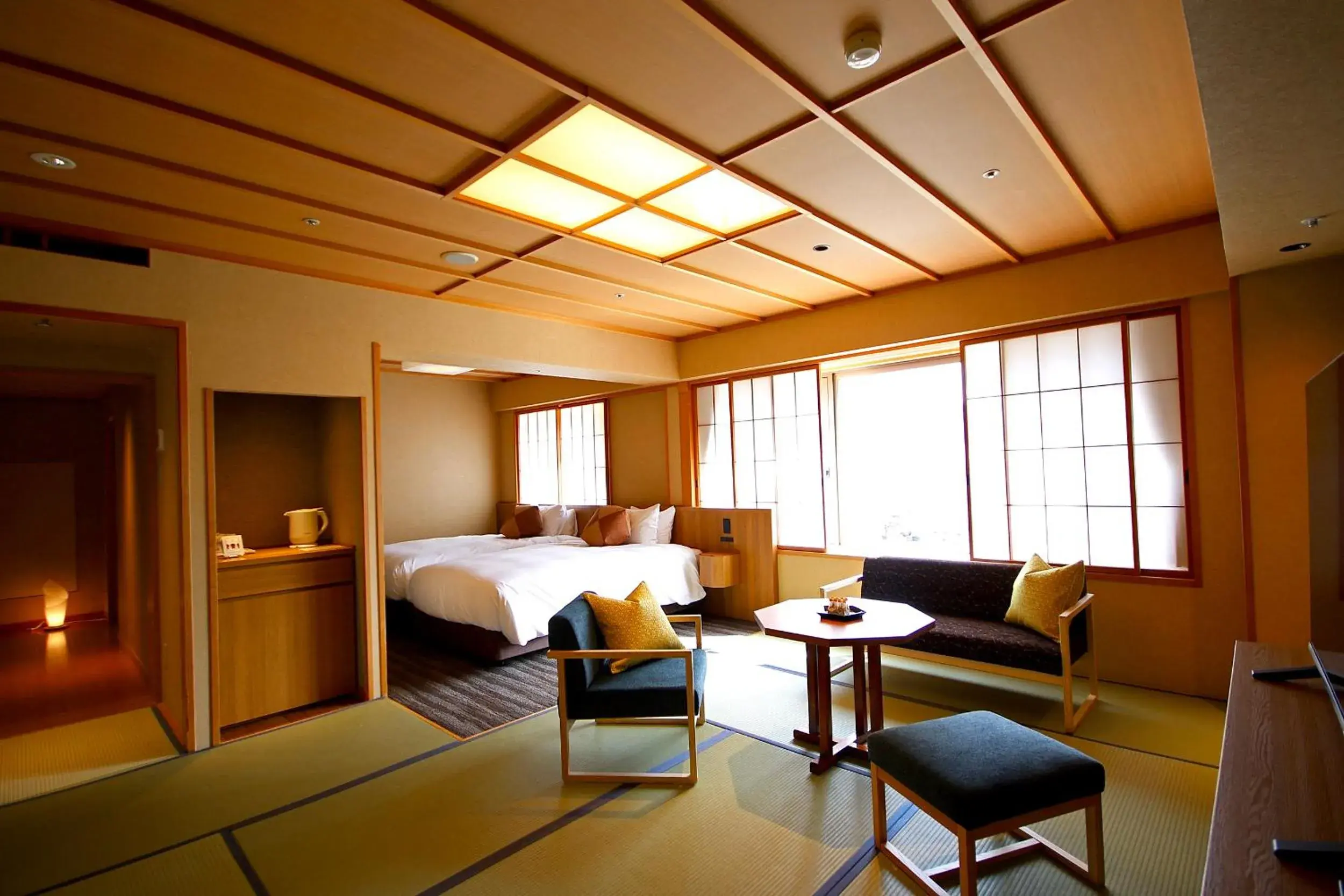 Photo of the whole room, Seating Area in Hida Hotel Plaza