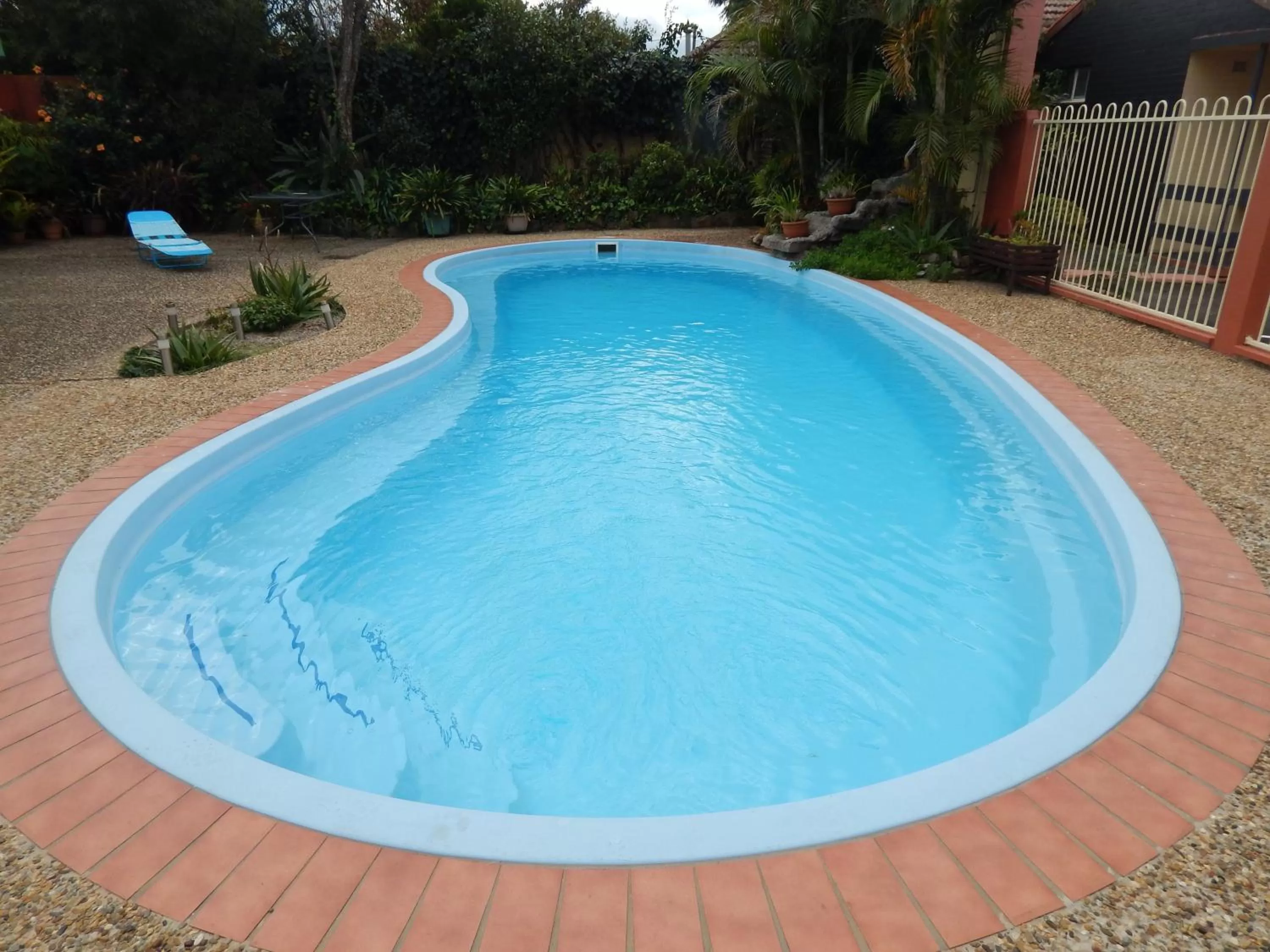 Swimming pool in Nowra Motor Inn