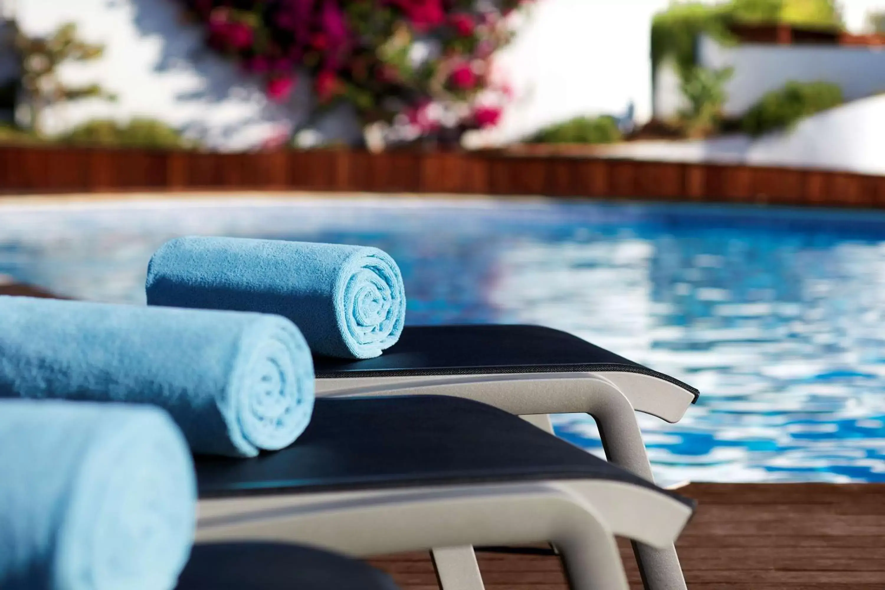 Pool view, Swimming Pool in Tivoli Lagos